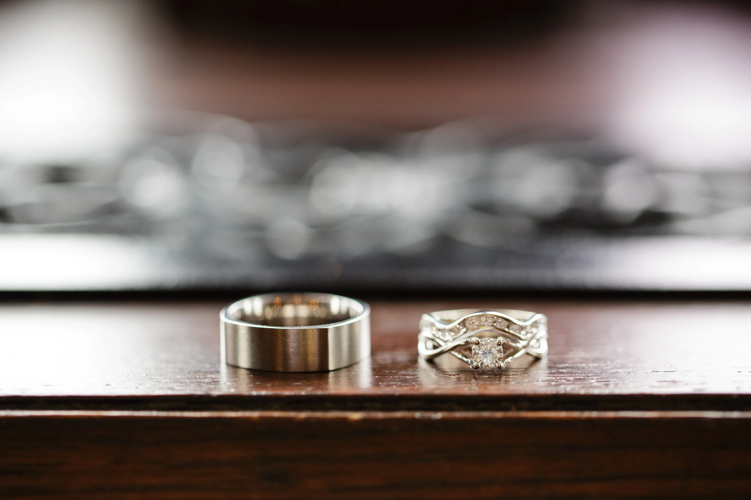 white gold wedding rings photograpahy .jpg