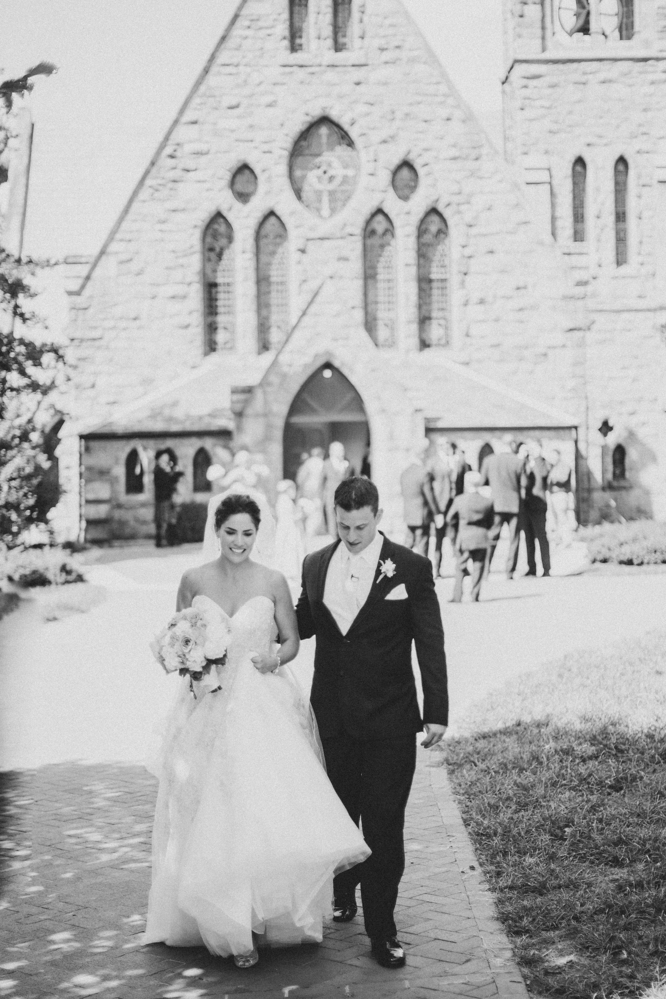 Meghan and Kevin, UVA Chapel & Castle Hill Cider, Southern Blooms, Sam Stroud Photography