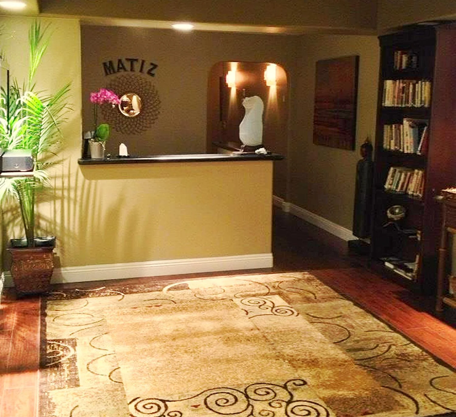 Our Welcoming Area Also Serves as a Space for Group Sessions & Workshops. 