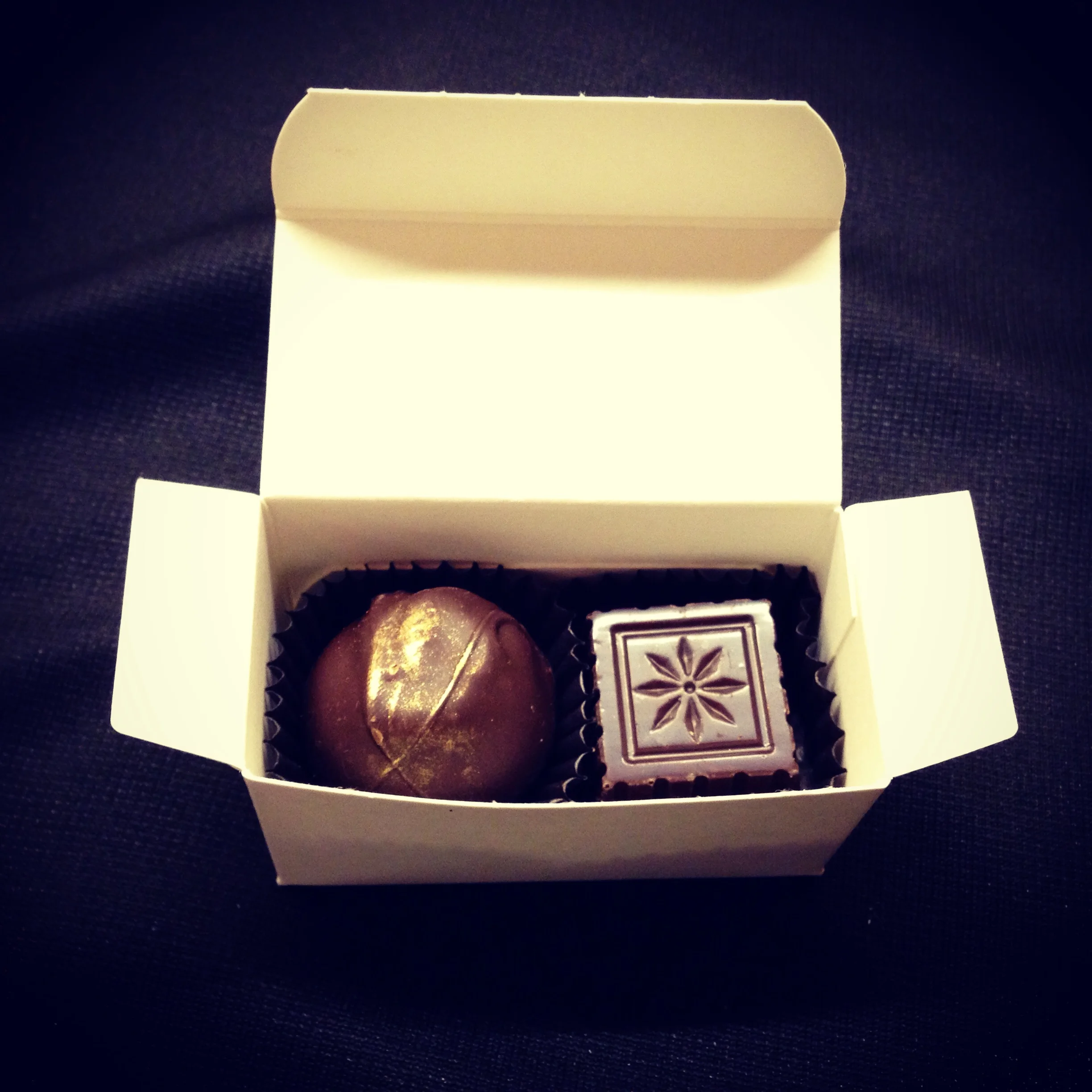 White Truffle Box 2 piece — Bright's Candies since 1934 Handmade