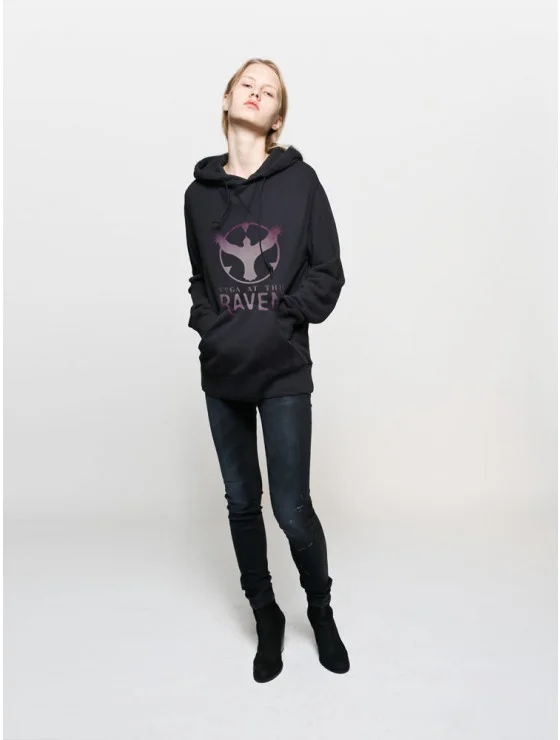 Raven_sweater_black.jpg
