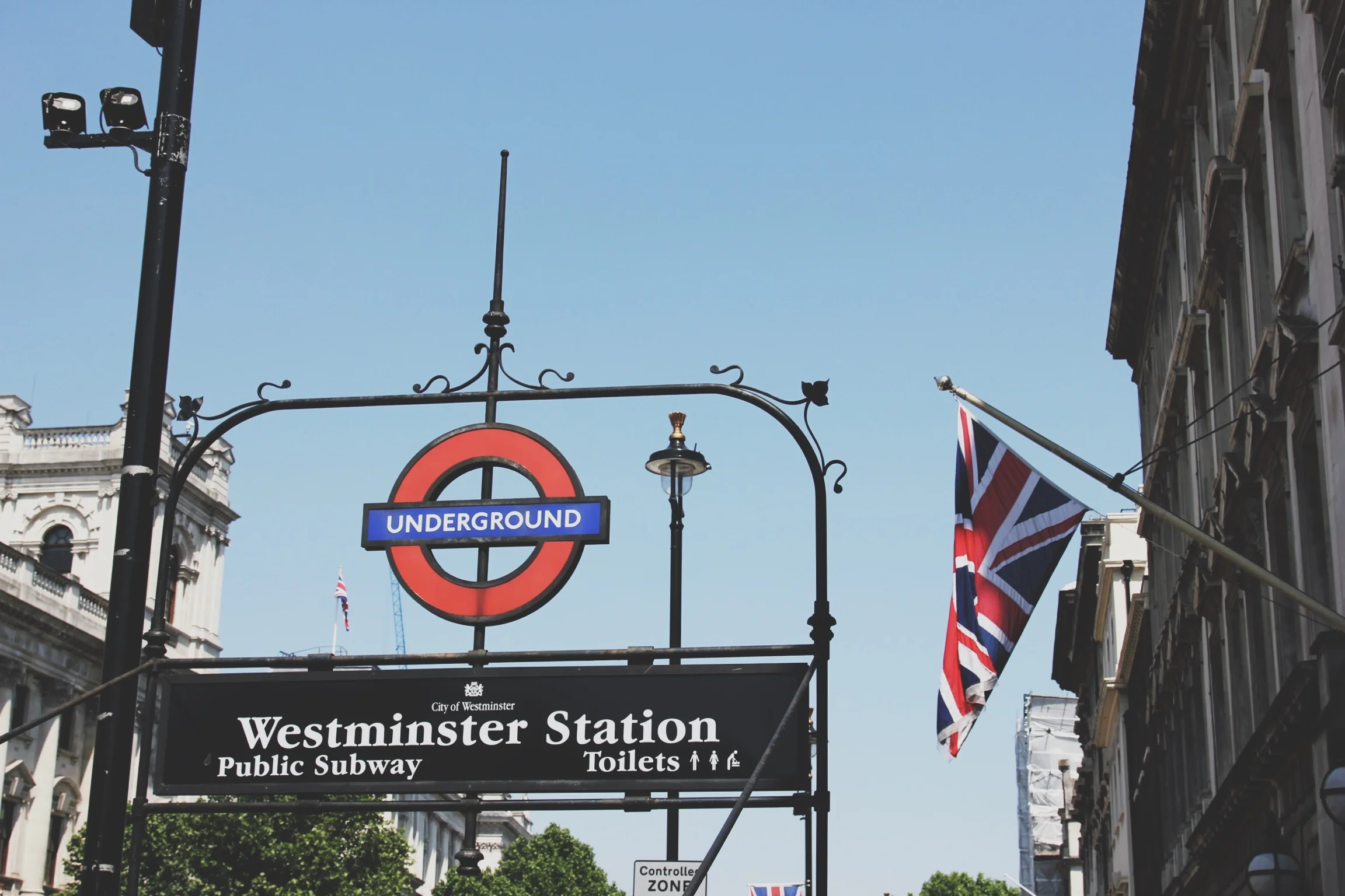 westminster-station-londres.jpg