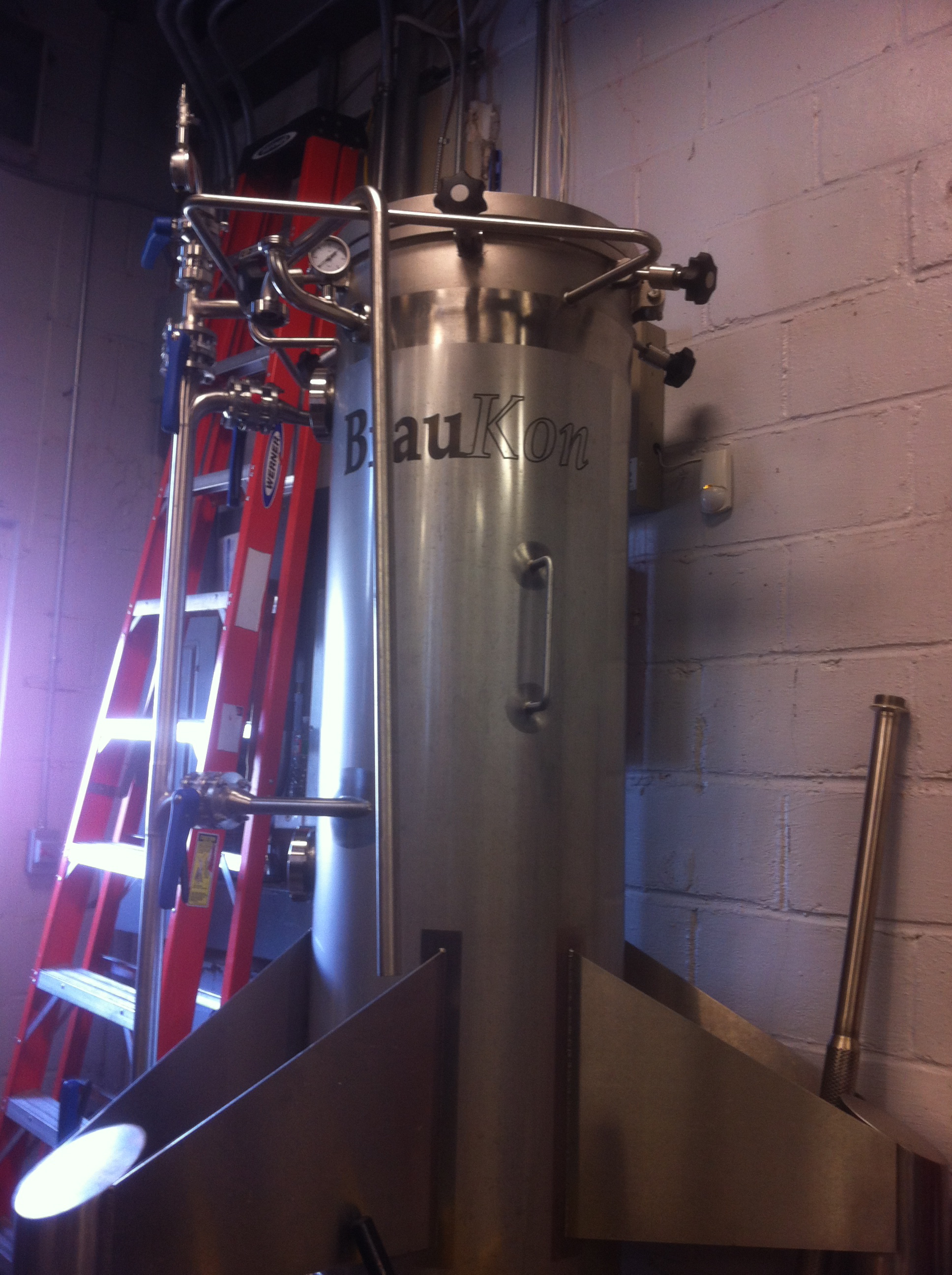 Hop gun!