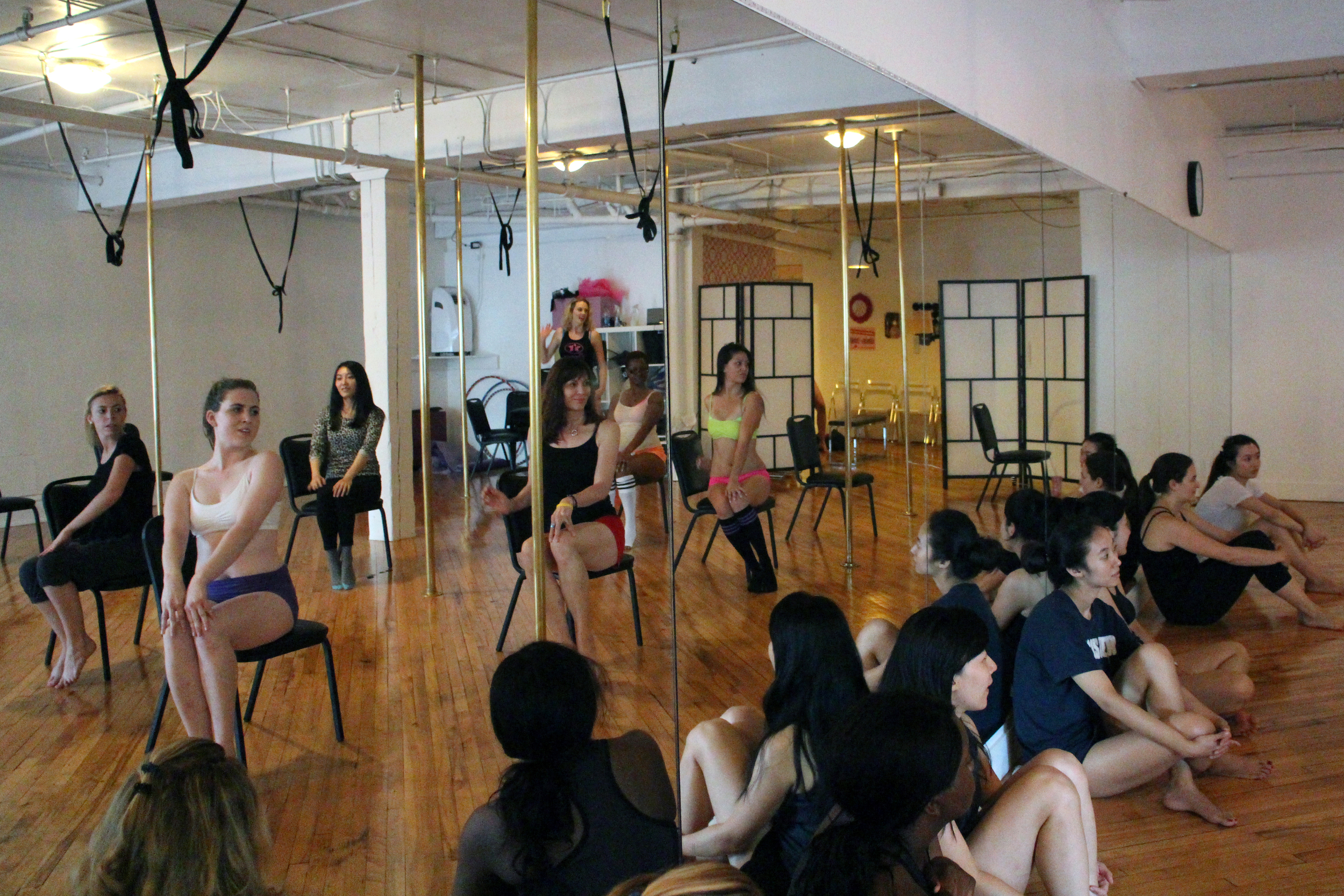 The Brass Barre - POLE SASS & A$$ Learn to wiggle and