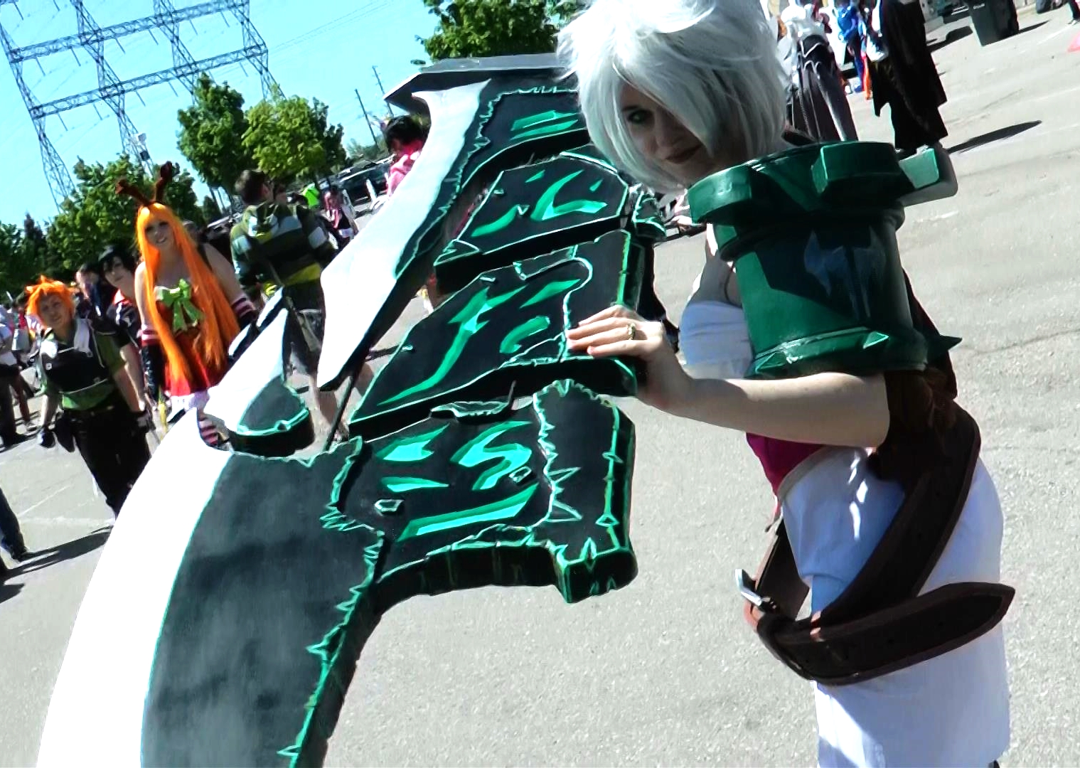  League of Legends was huge this year at Anime North. Apparently over 300 people cosplayed a character from the video game this year. Here's Riven.&nbsp;&nbsp; 