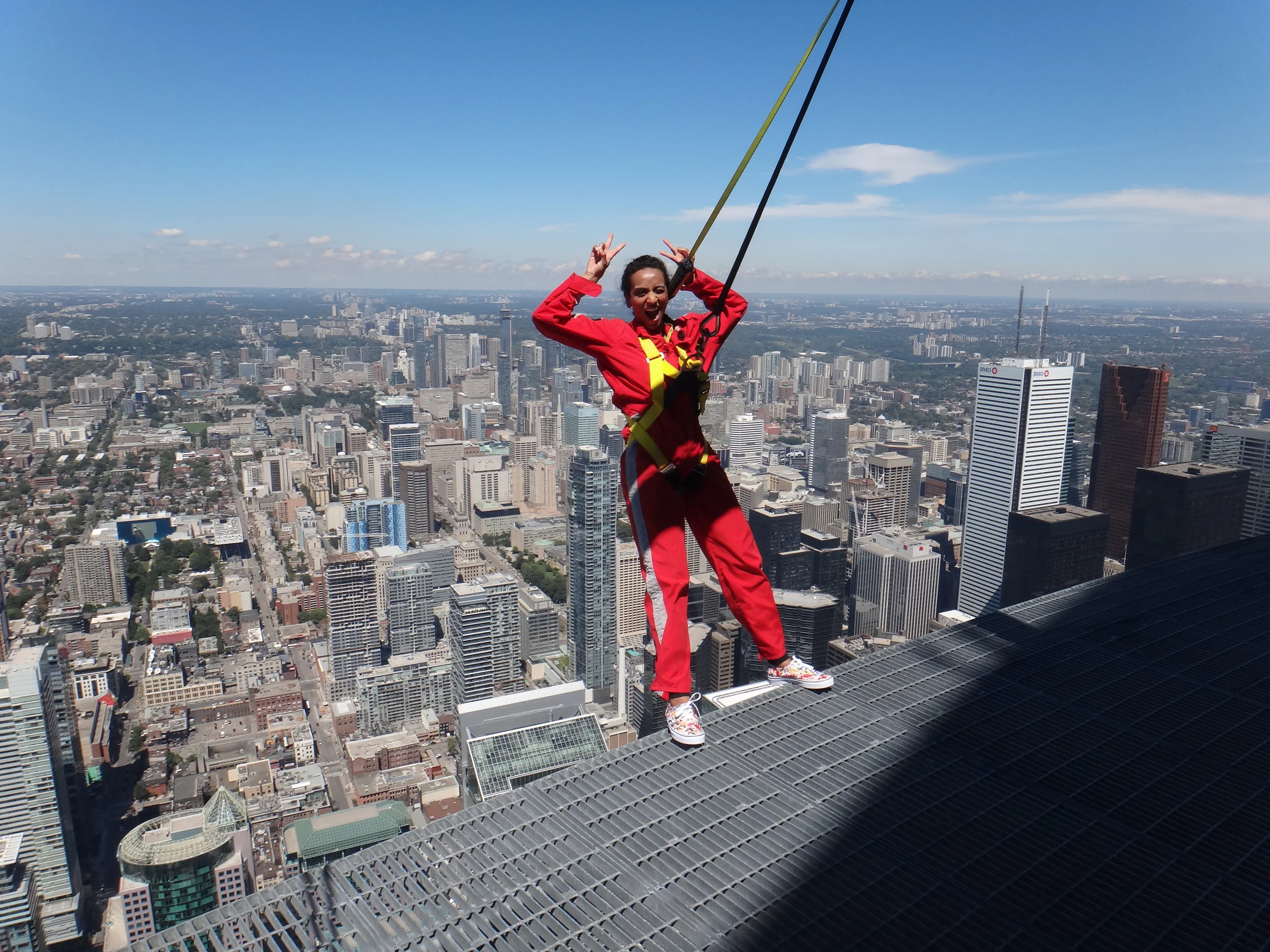 Adventures of the #perpetuallysingle: CN Tower Edgewalk with @CultureToronto
