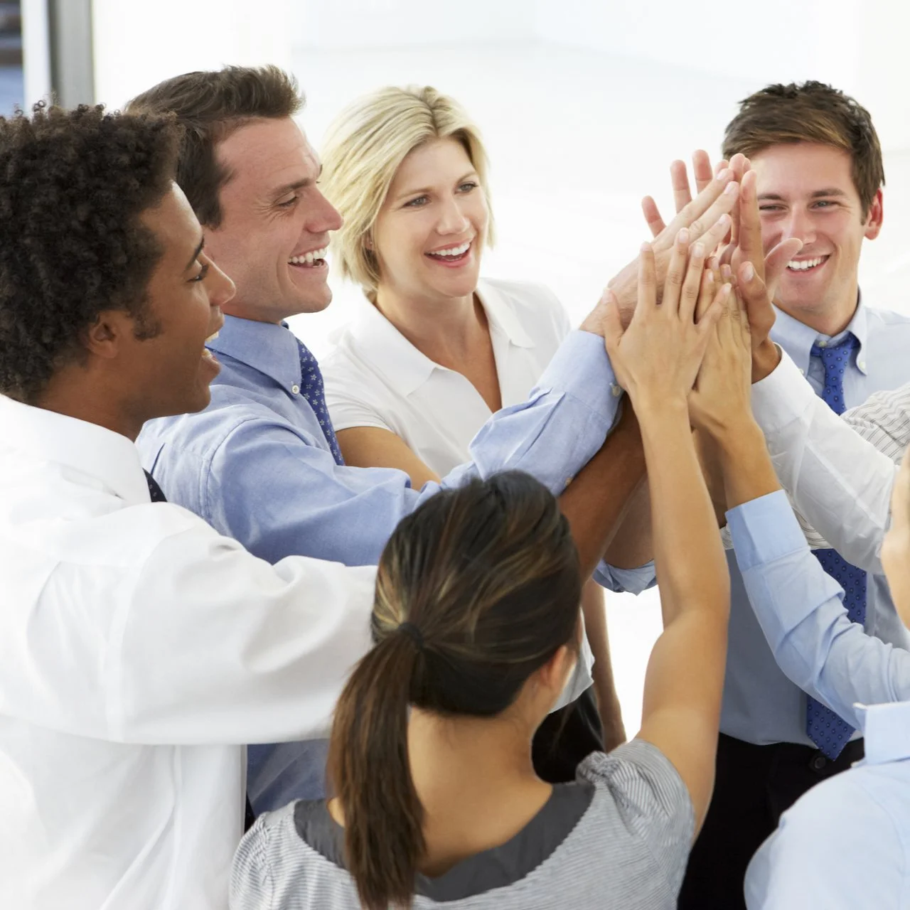 4 Essential Steps to Building a Healthy Team in 2024