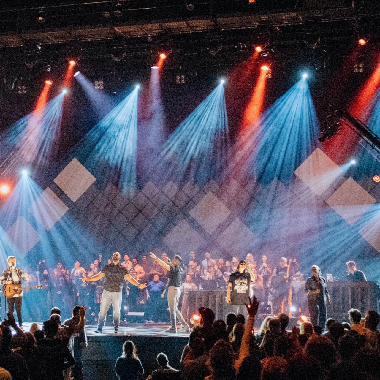 Willow Creek is Alive and Well