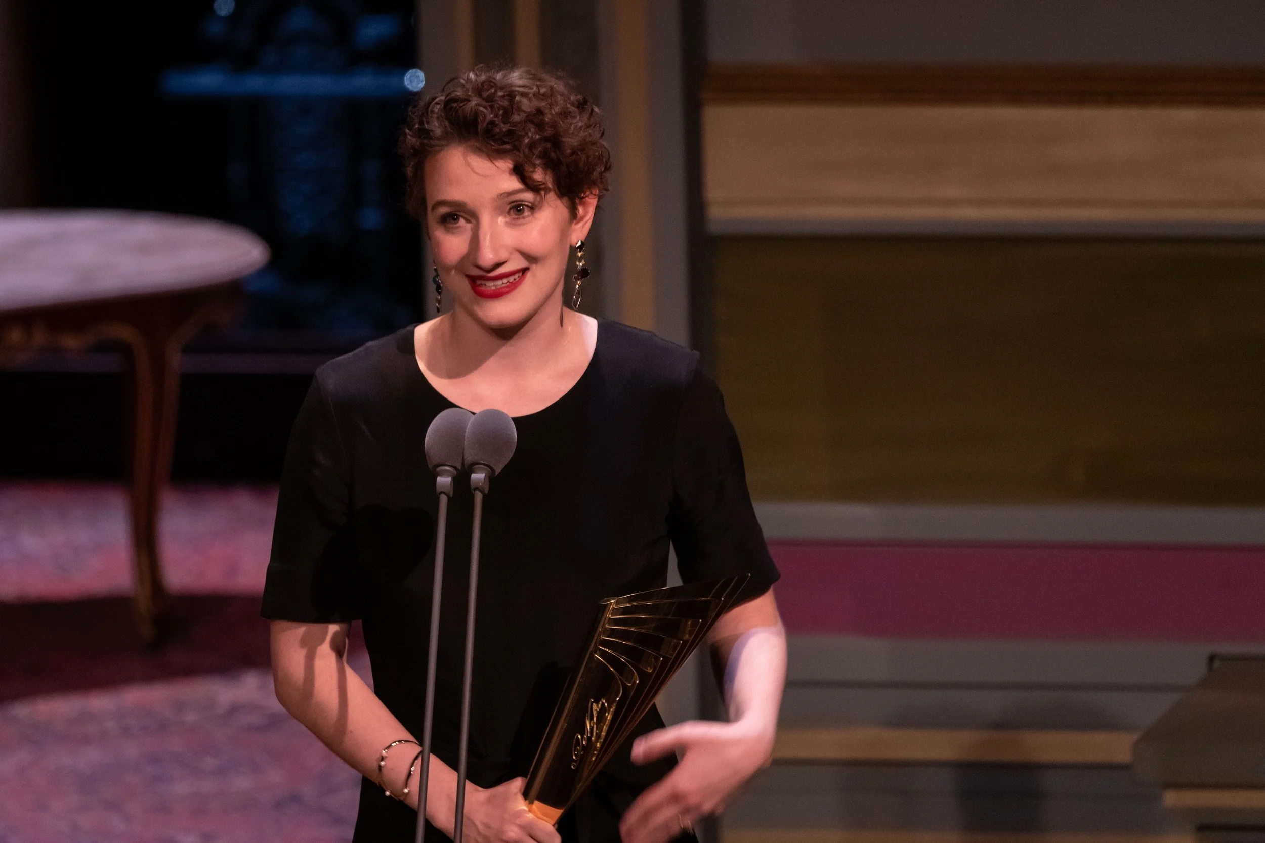 Lara Sienczak - Nestroy Verleihung 2018