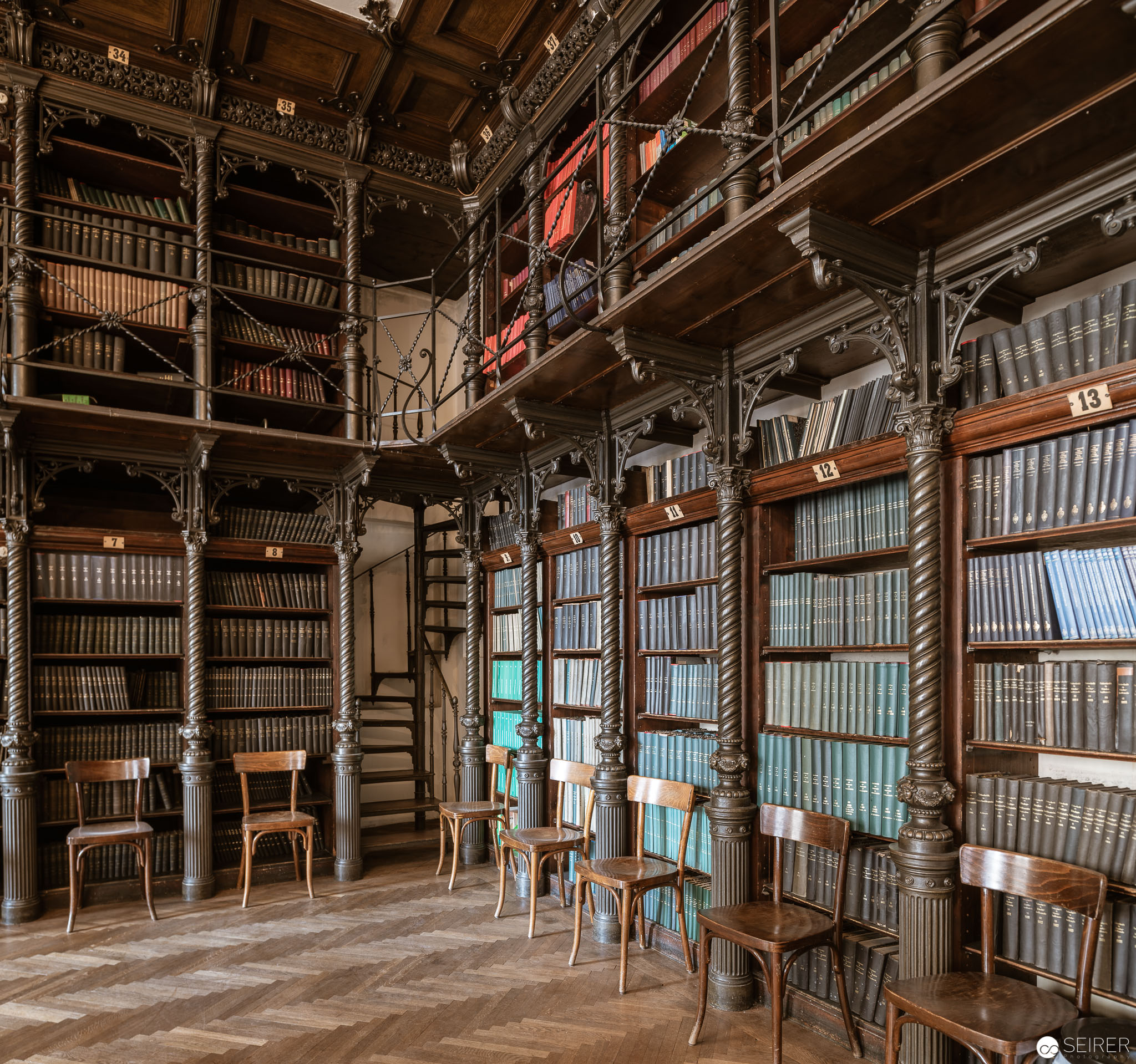Bibliothek im Billrothhaus
