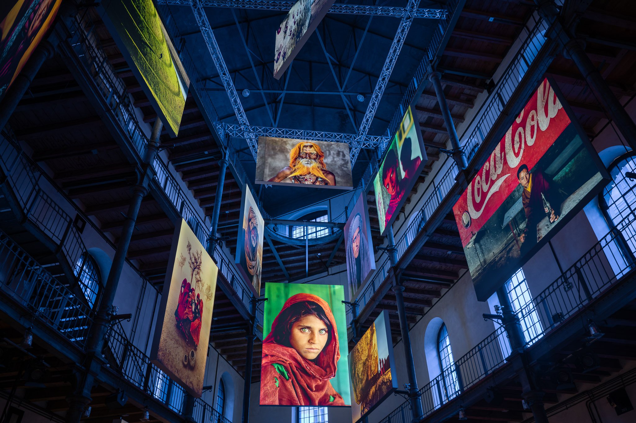 Ausstellungsansicht Steve McCurry, Semperdepot Wien, 2023