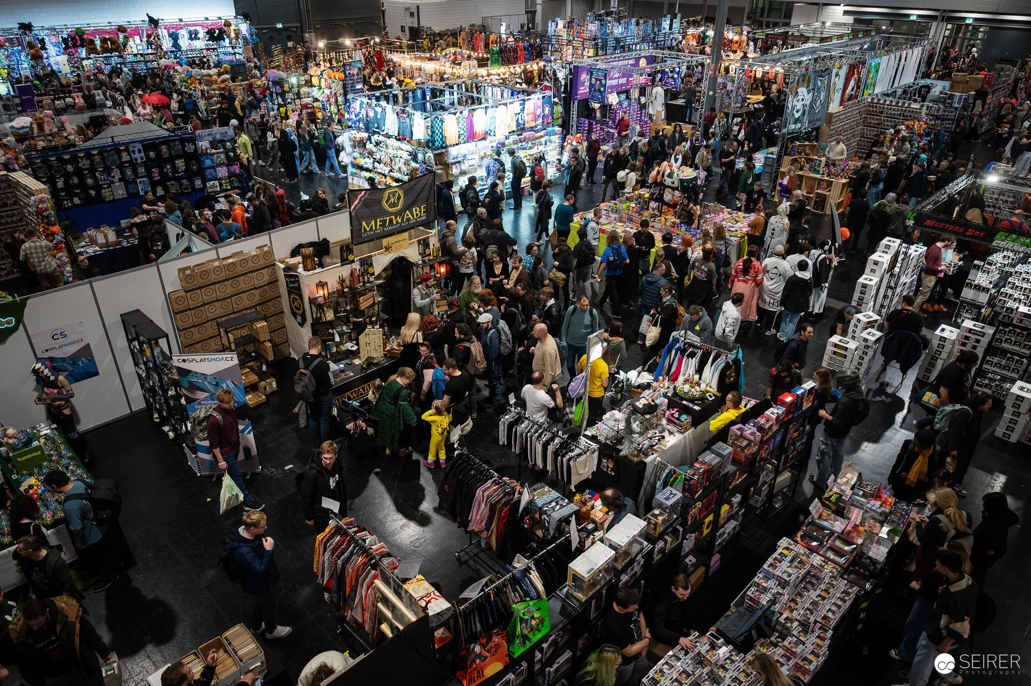 20251122-175413_viecc_c_michael-seirer-photography_5081.jpg
