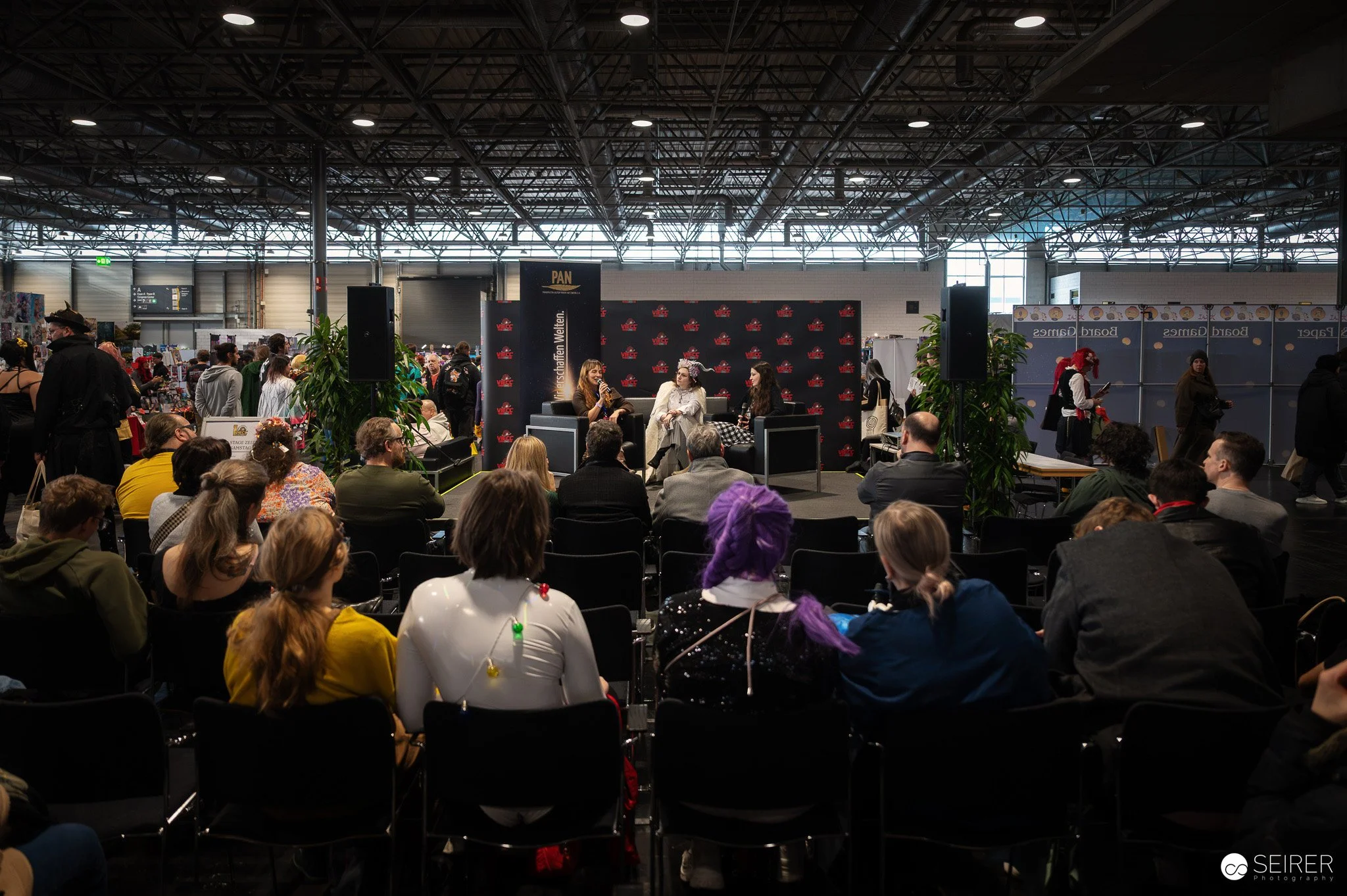 20251122-141630_viecc_pan_c_michael-seirer-photography_2162.jpg
