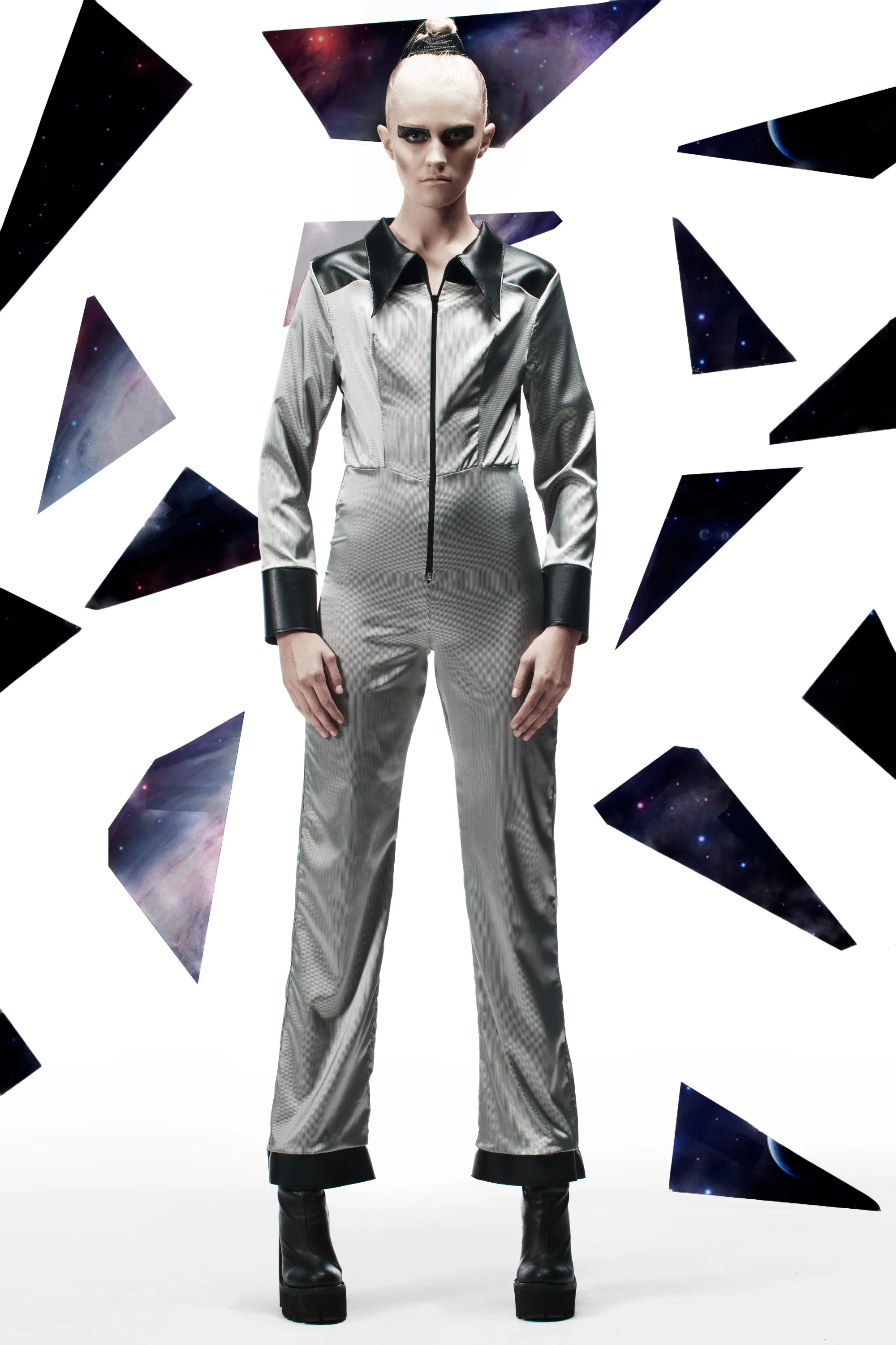 look3_frnt.jpg