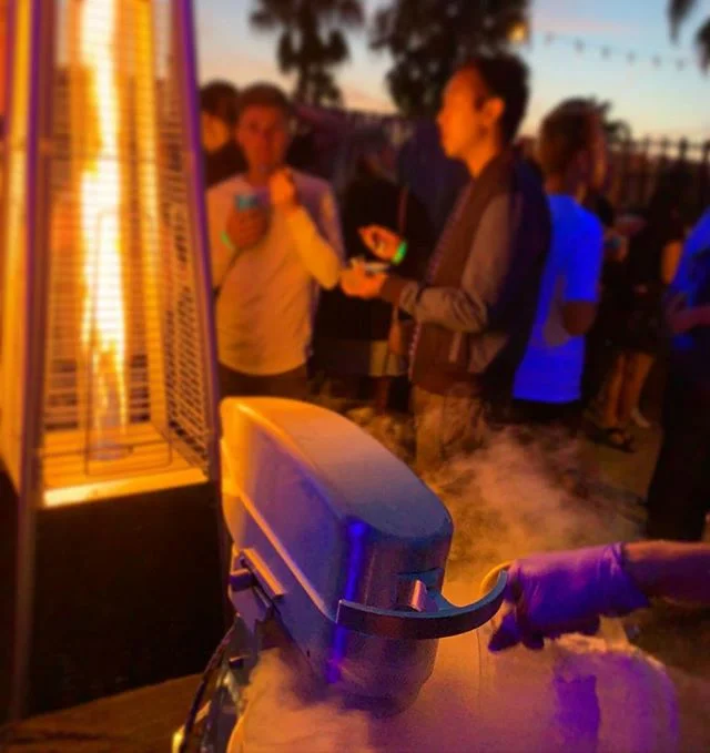 321° and -321°
#liquidnitrogen #catering #dessert #icecream #organic