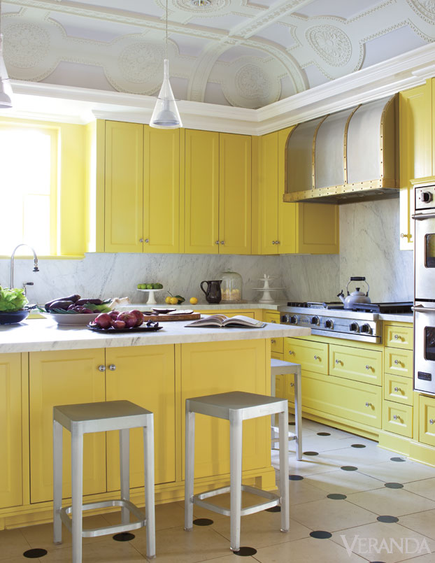 VER-D11-Color-Yellow-Rooms-02.jpg