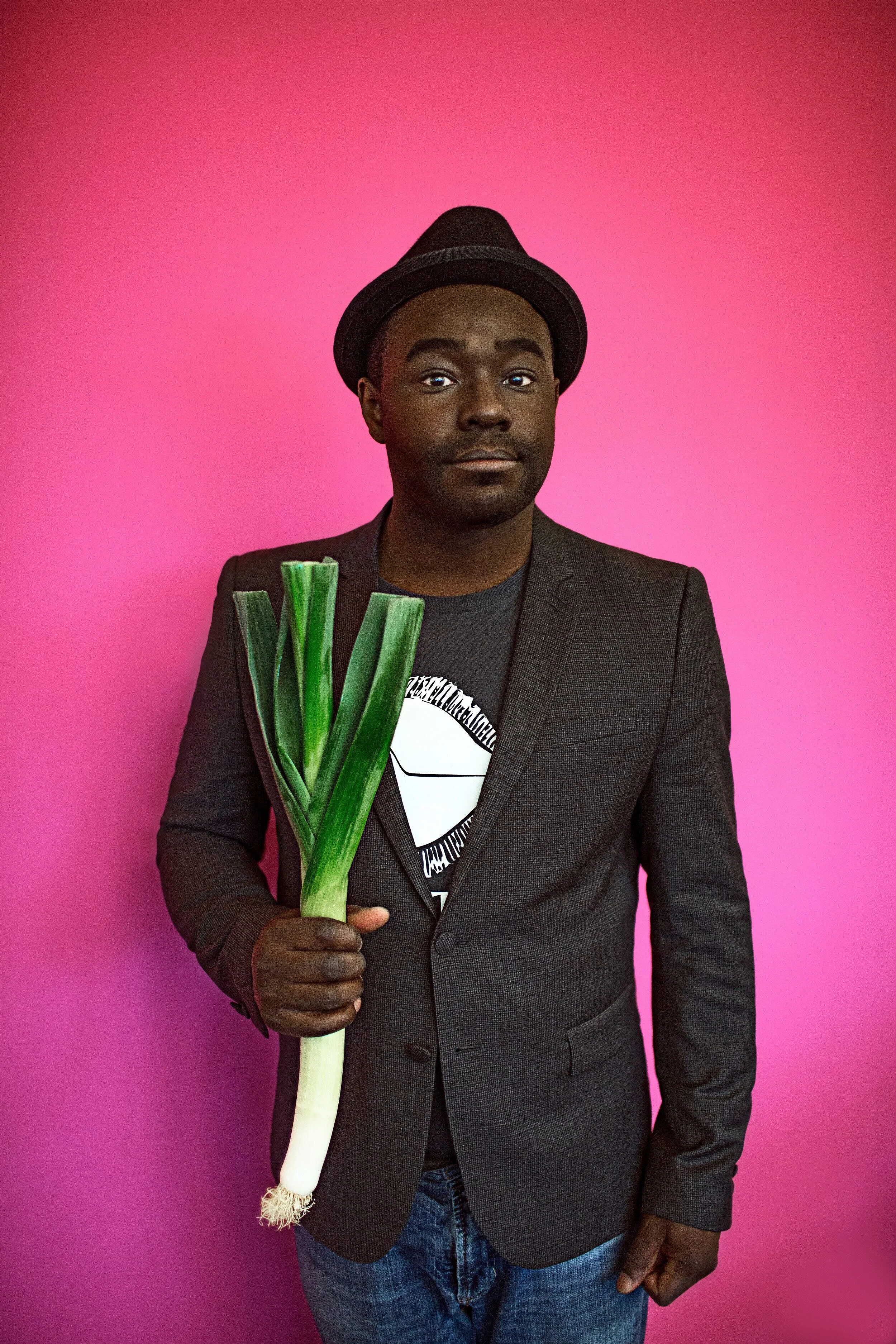 nelson mueller mit lauch, portrait fotografie 