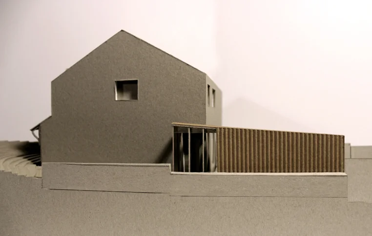 SIDE ELEVATION MODEL VIEW