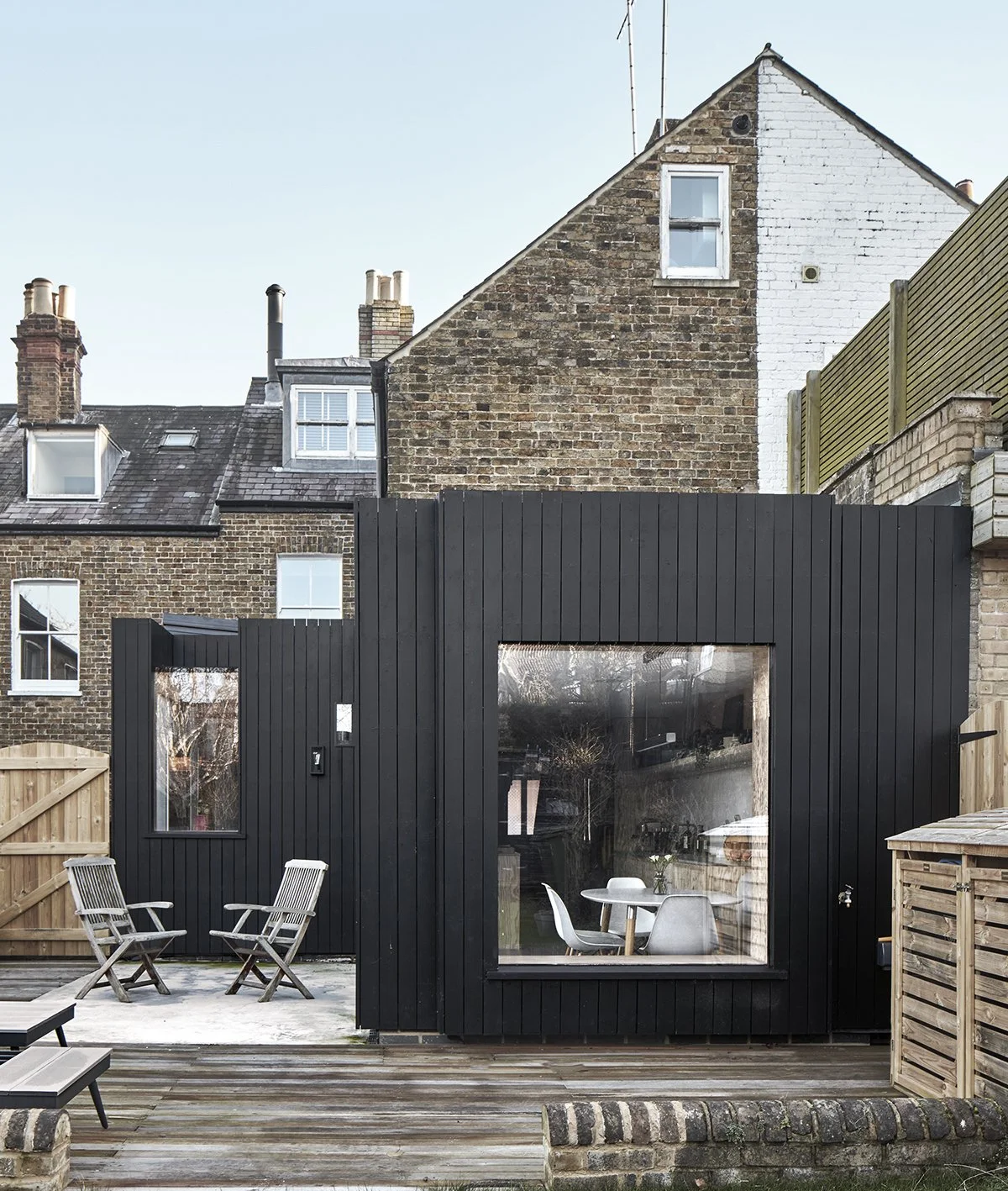 BLACK BOARD HOUSE.jpg