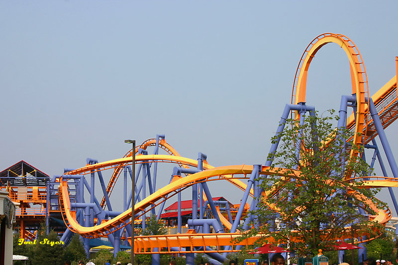 redeemer_1206211053_dorney_park_1.jpg