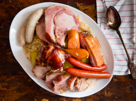 The Alsatian Christmas Table