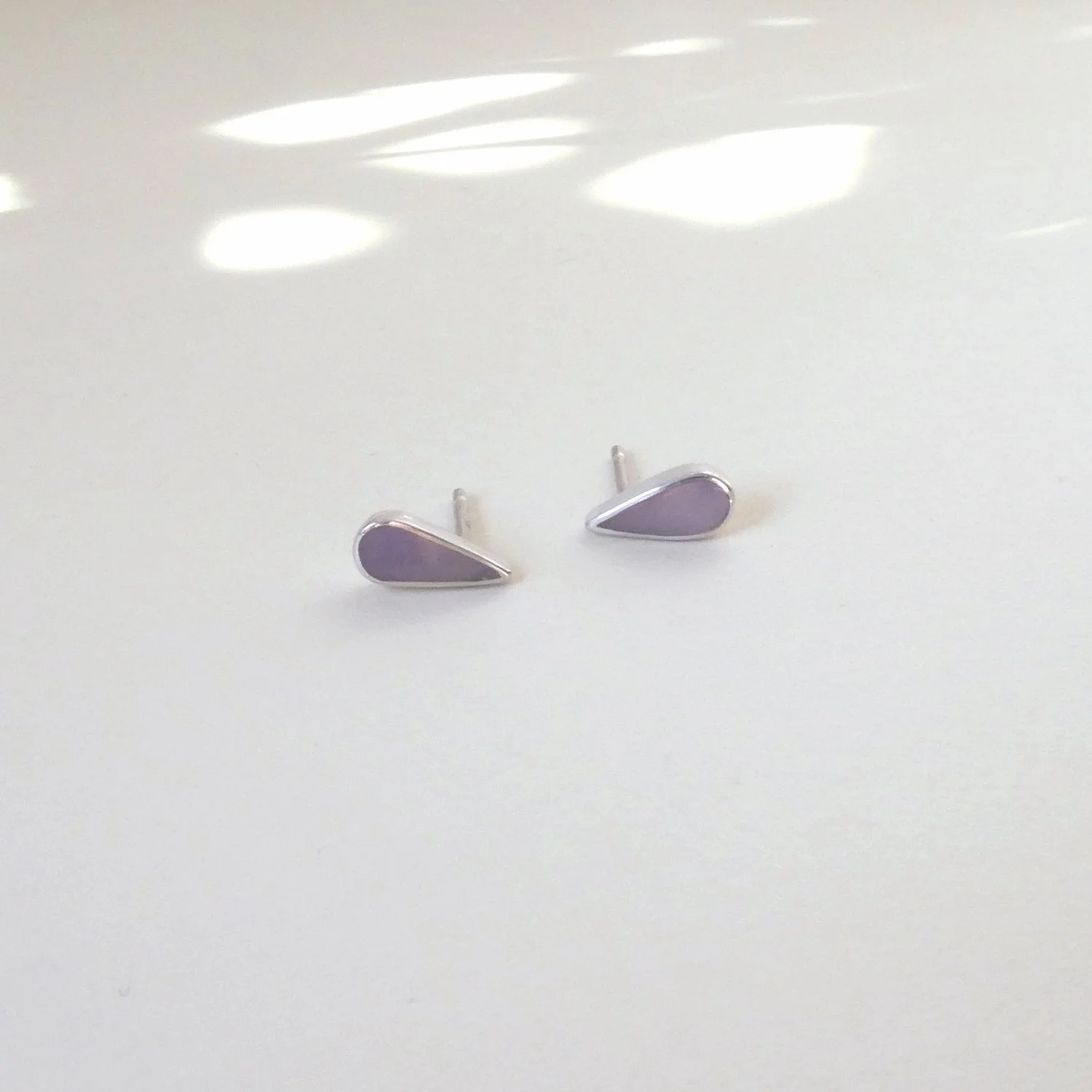 mini tear drop studs purple.JPG