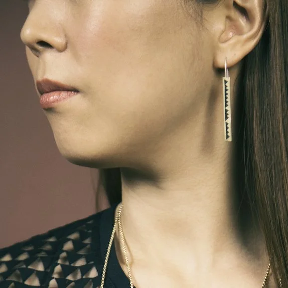 longearringmodel.jpg