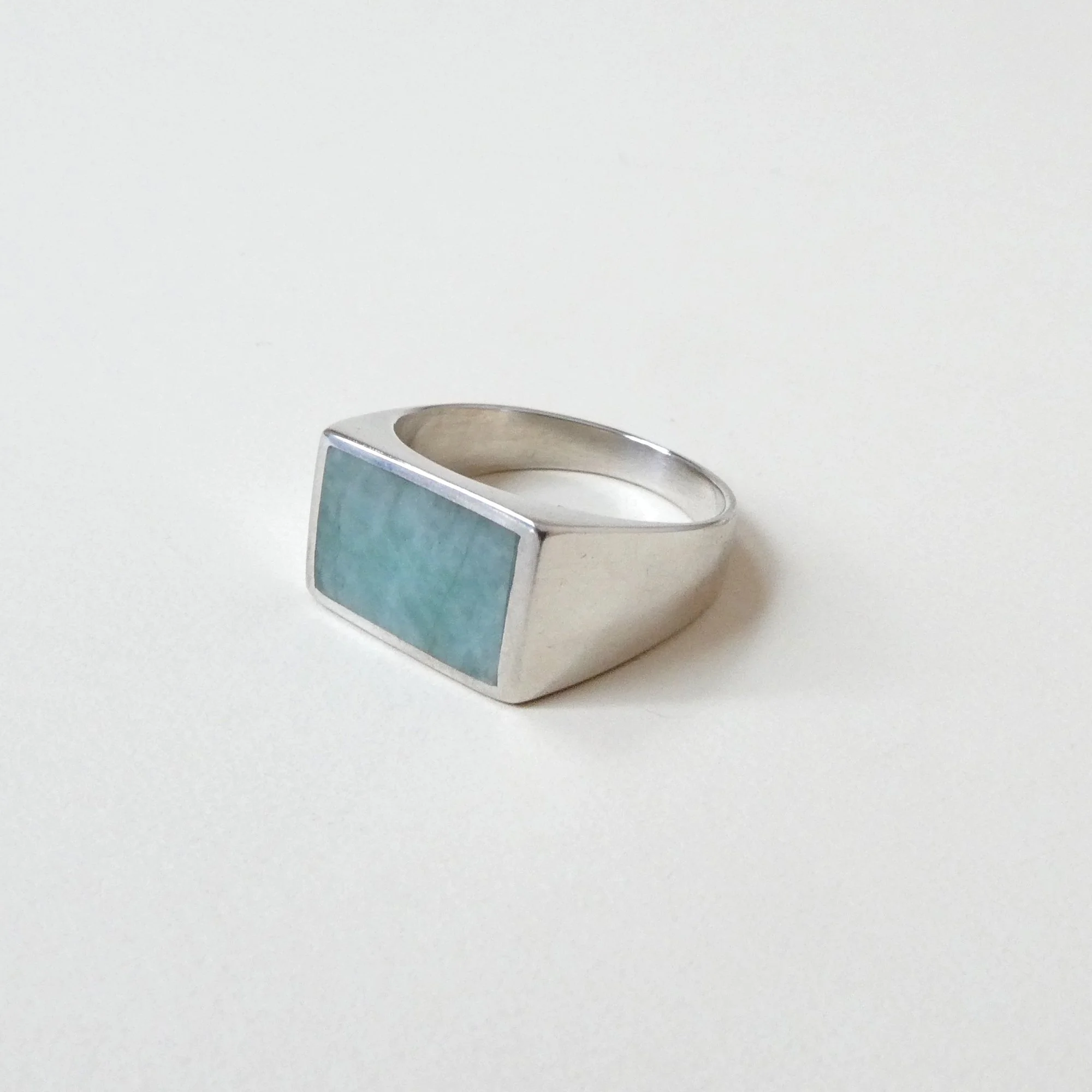 medium signet ring emerald.JPG