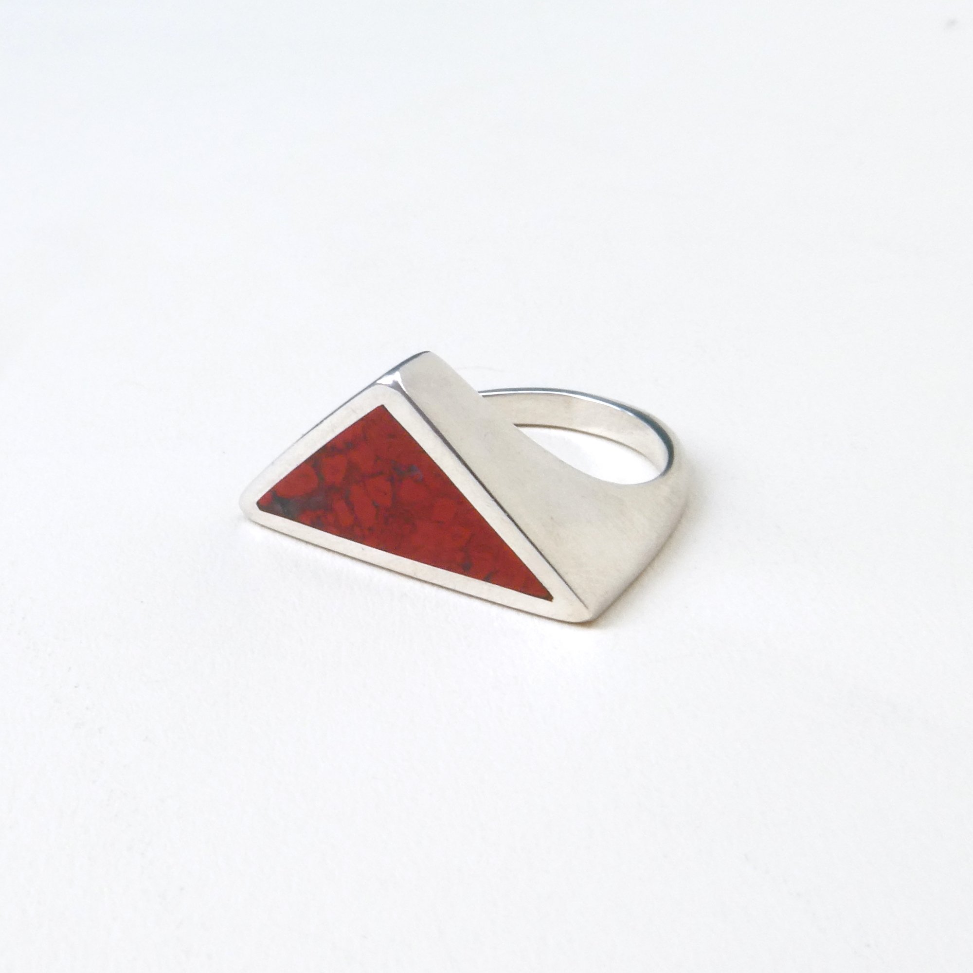 red jasper triangle signet ring.JPG