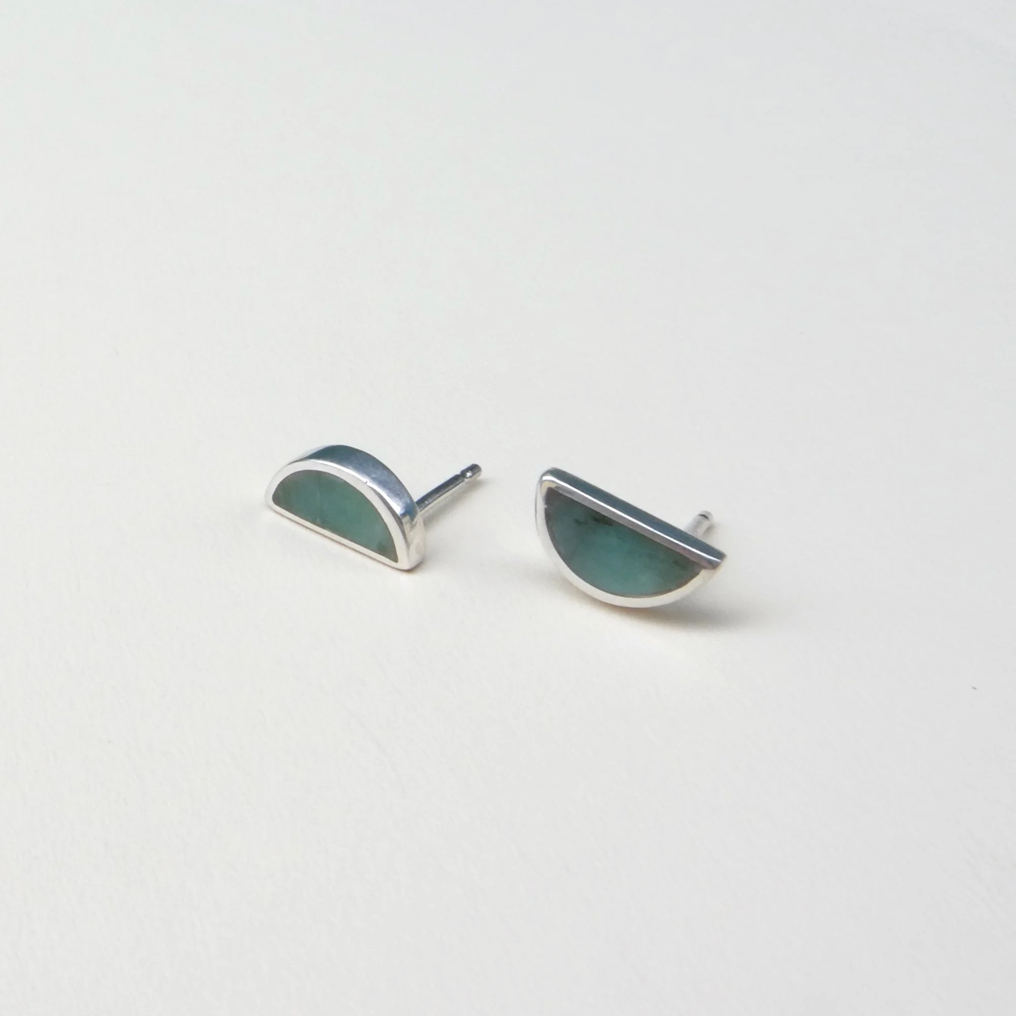 half round emerald studs .JPG