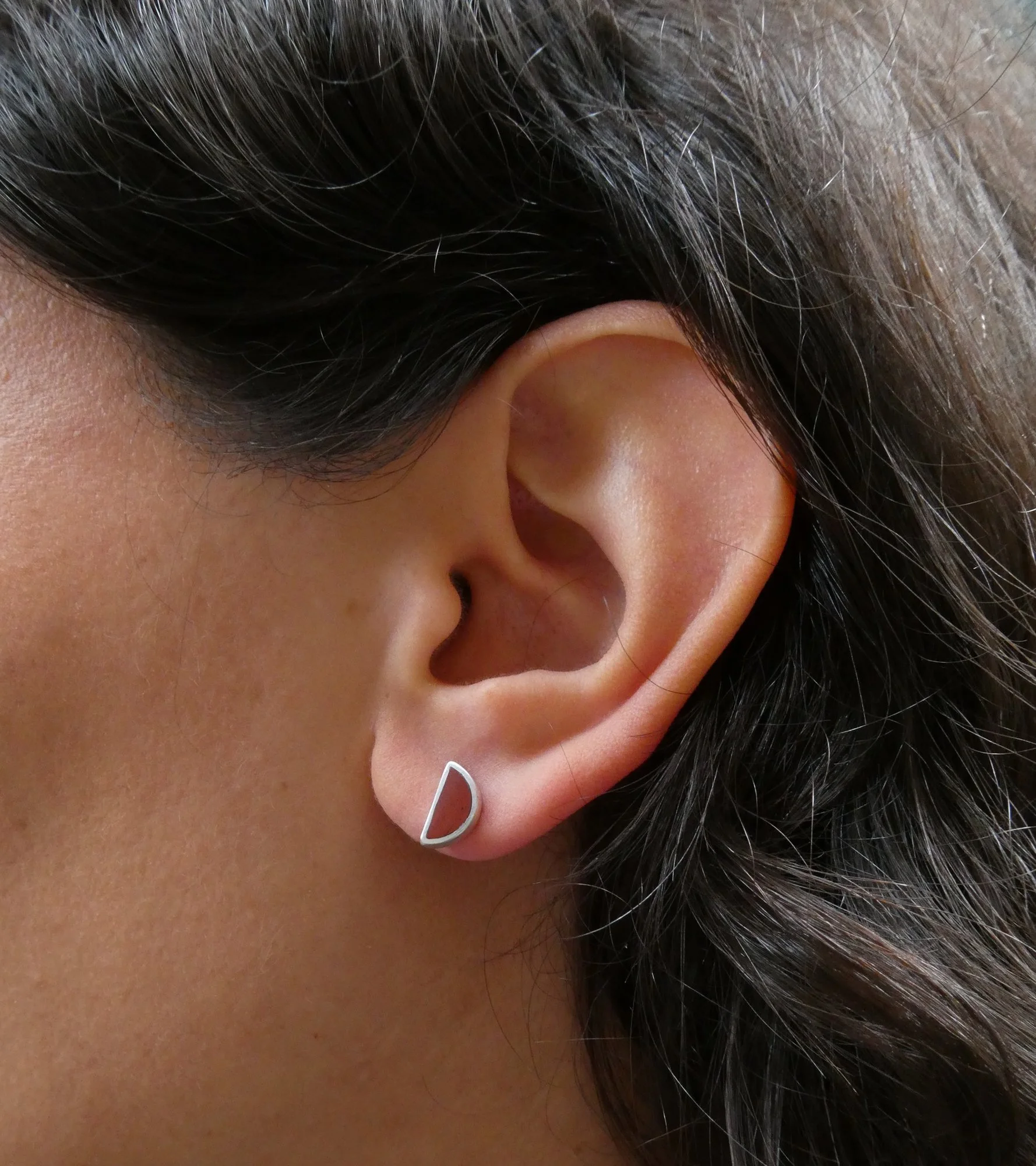 half round stud on ear.JPG (Copy)