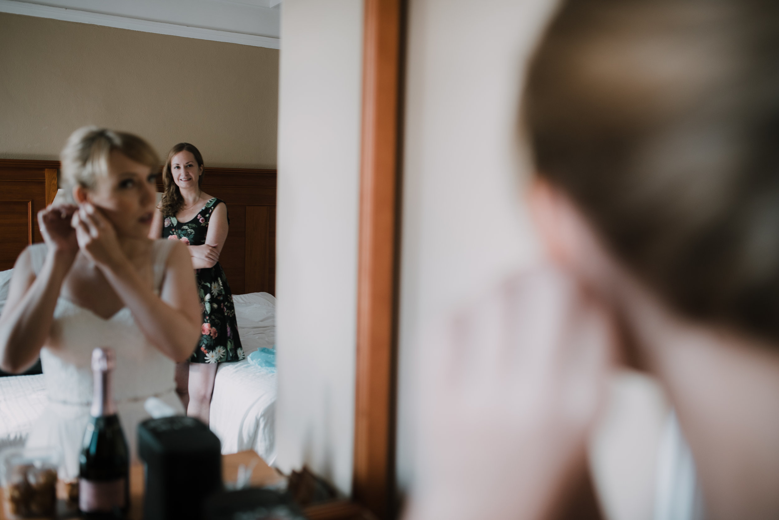 Ali & Brad Stanley Park Teahouse Wedding-19.jpg