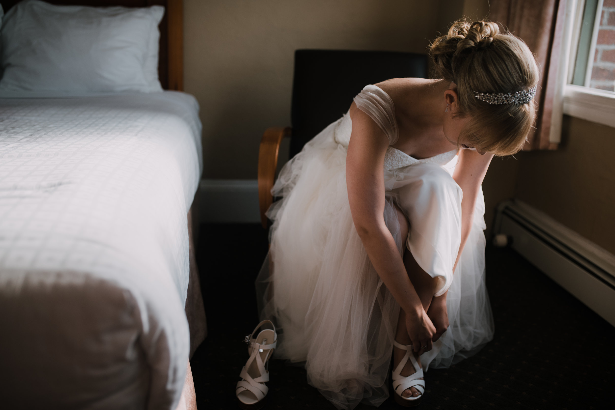 Ali & Brad Stanley Park Teahouse Wedding-20.jpg