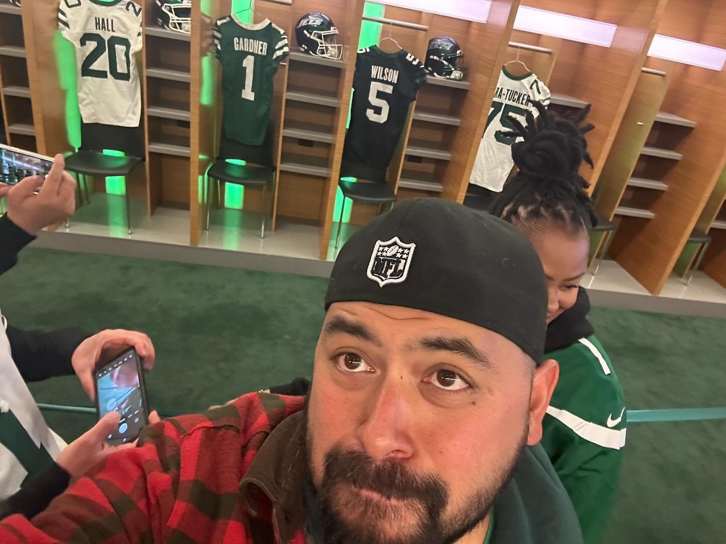 Had an awesome time at @nyjets Draft Party on Thursday. Even got to see the locker room for the first time! #nyjets #nfl #nfldraft