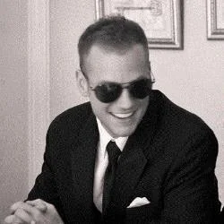 Tom Morkes.jpg