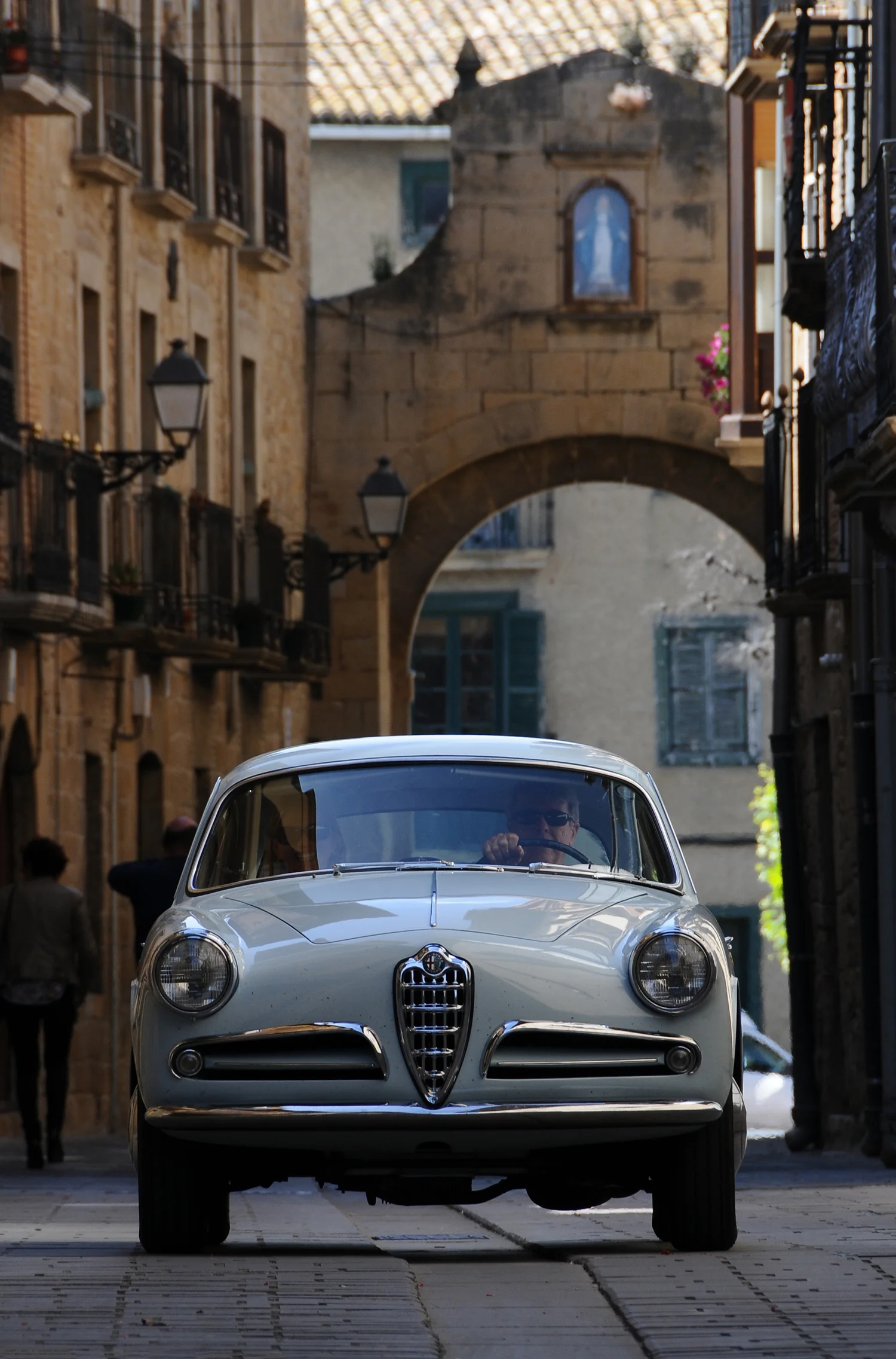 DSC_5666revsmall.jpg
