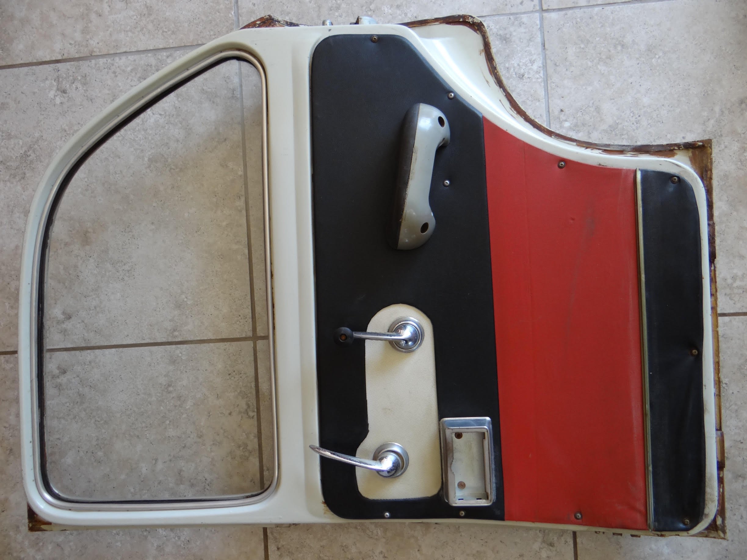 rear door rt inside.jpg