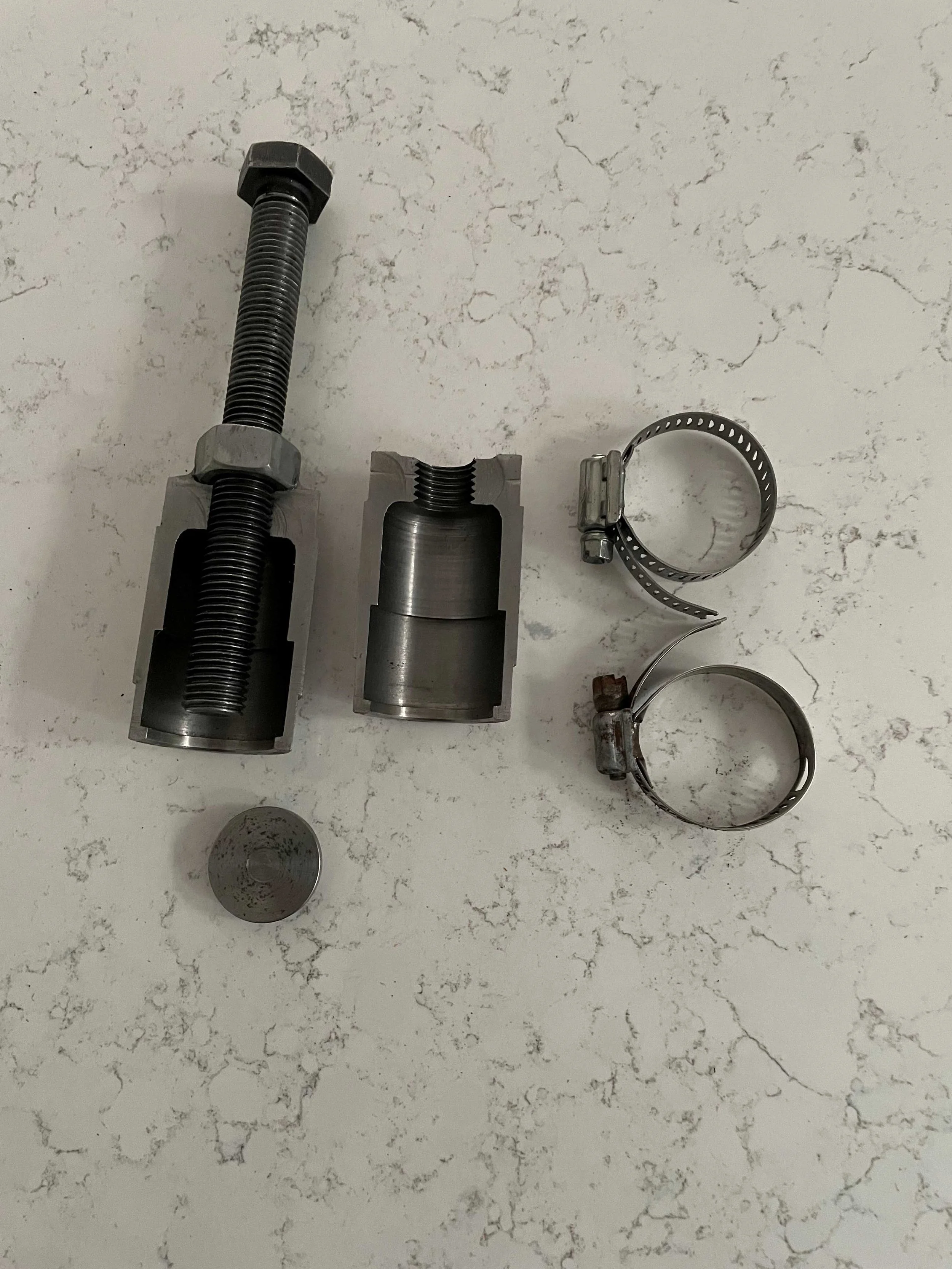 Alfa steering wheel puller 2.jpg