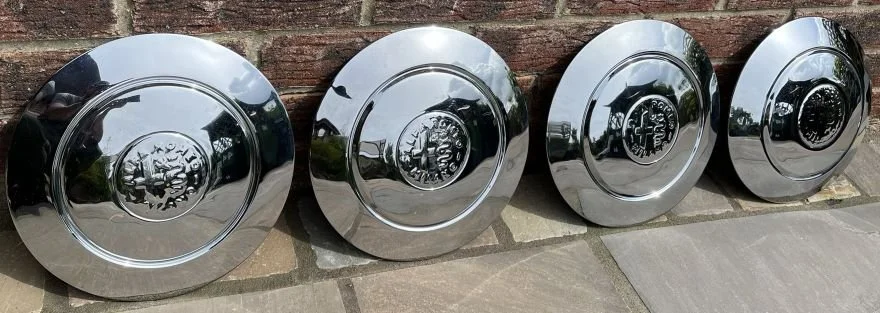 Hubcaps 1.jpg