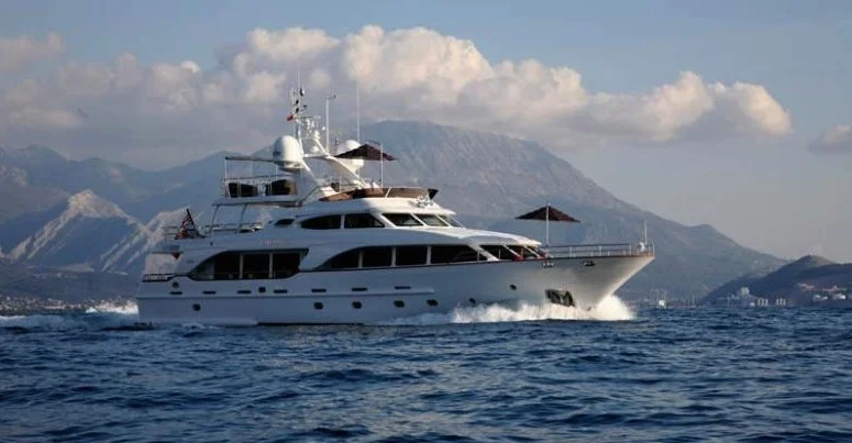 M/Y CARLAMARIA