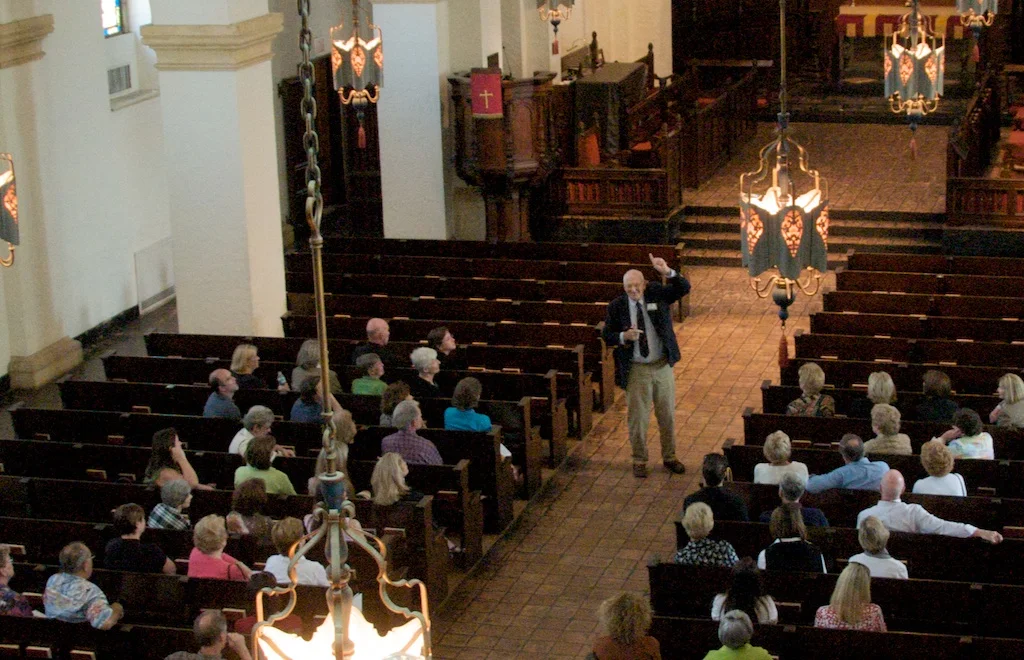ThadinChapel2.jpg