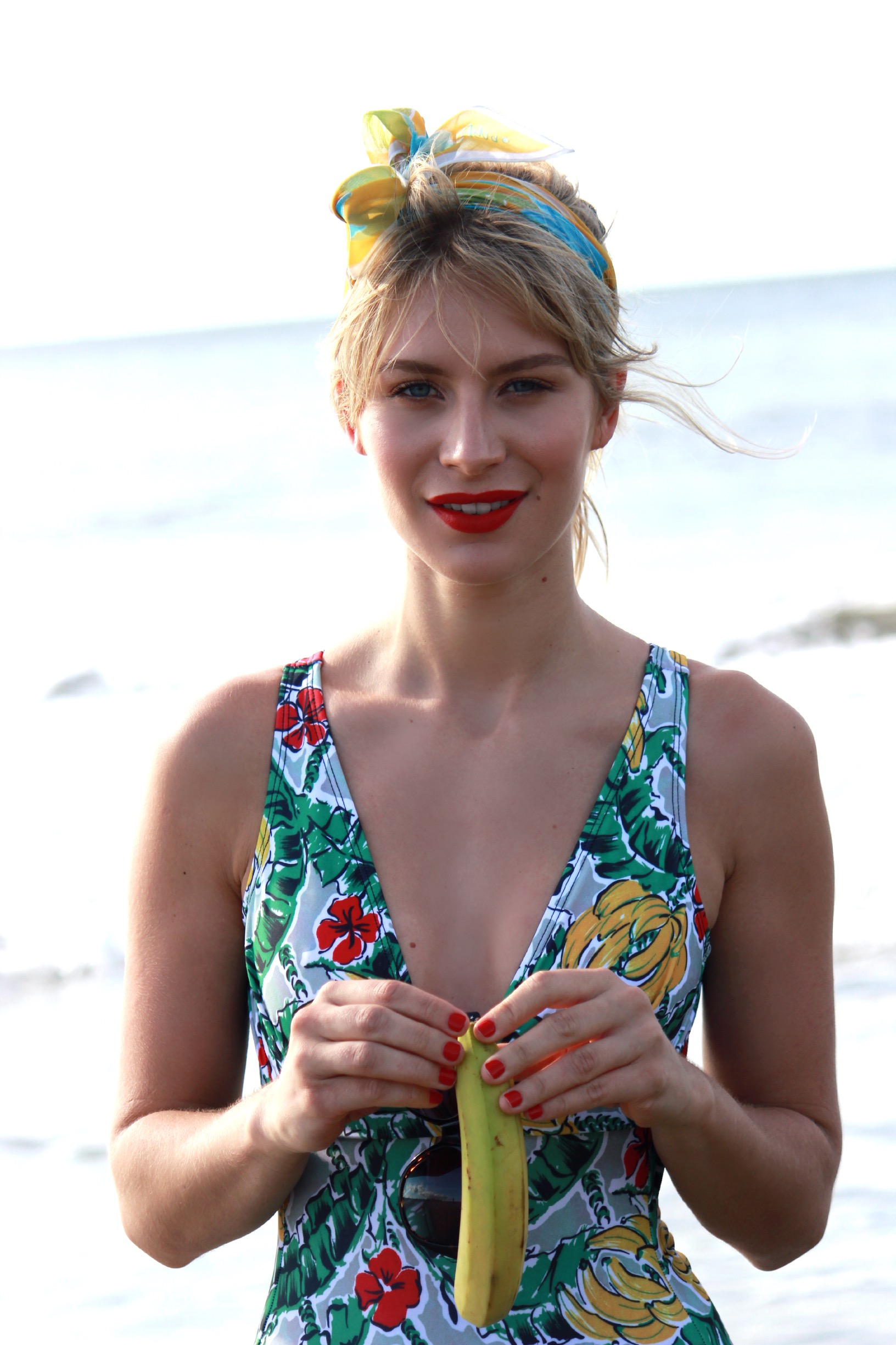 K Belo Popsicle Banana front.JPG