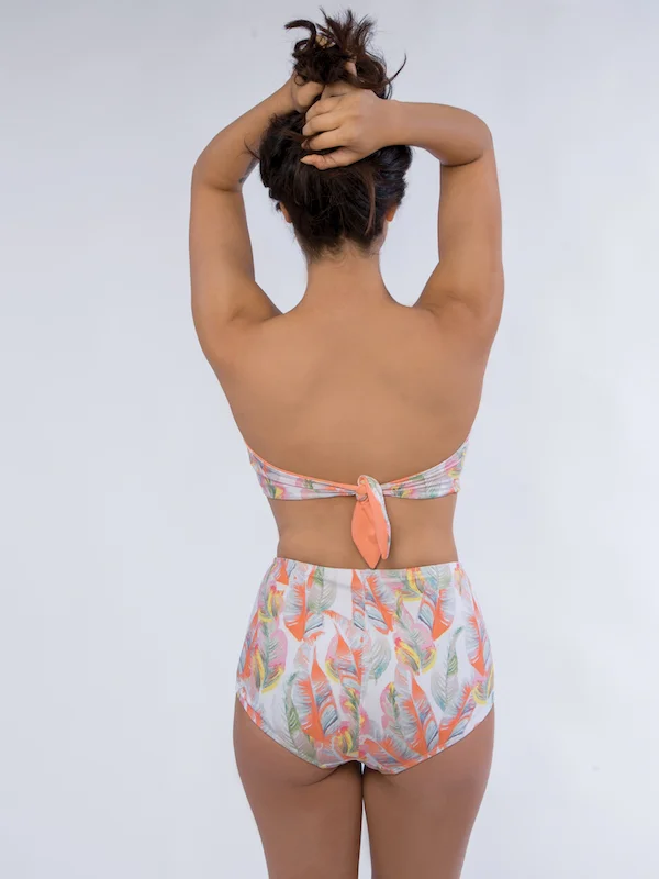Lola Basque Feather back no straps web.jpg