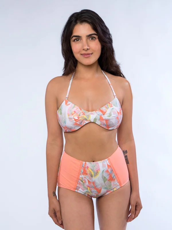 Lola Basque Feather front straps web.jpg