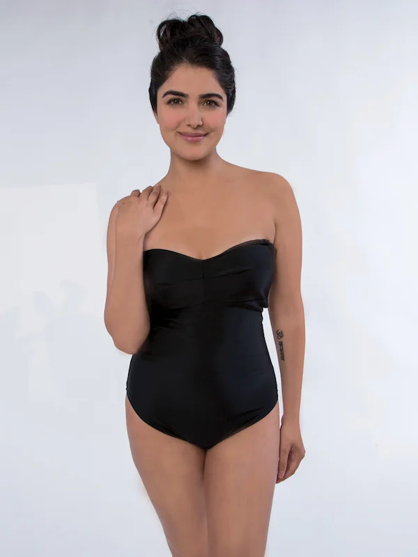 Mindy black front web.jpg