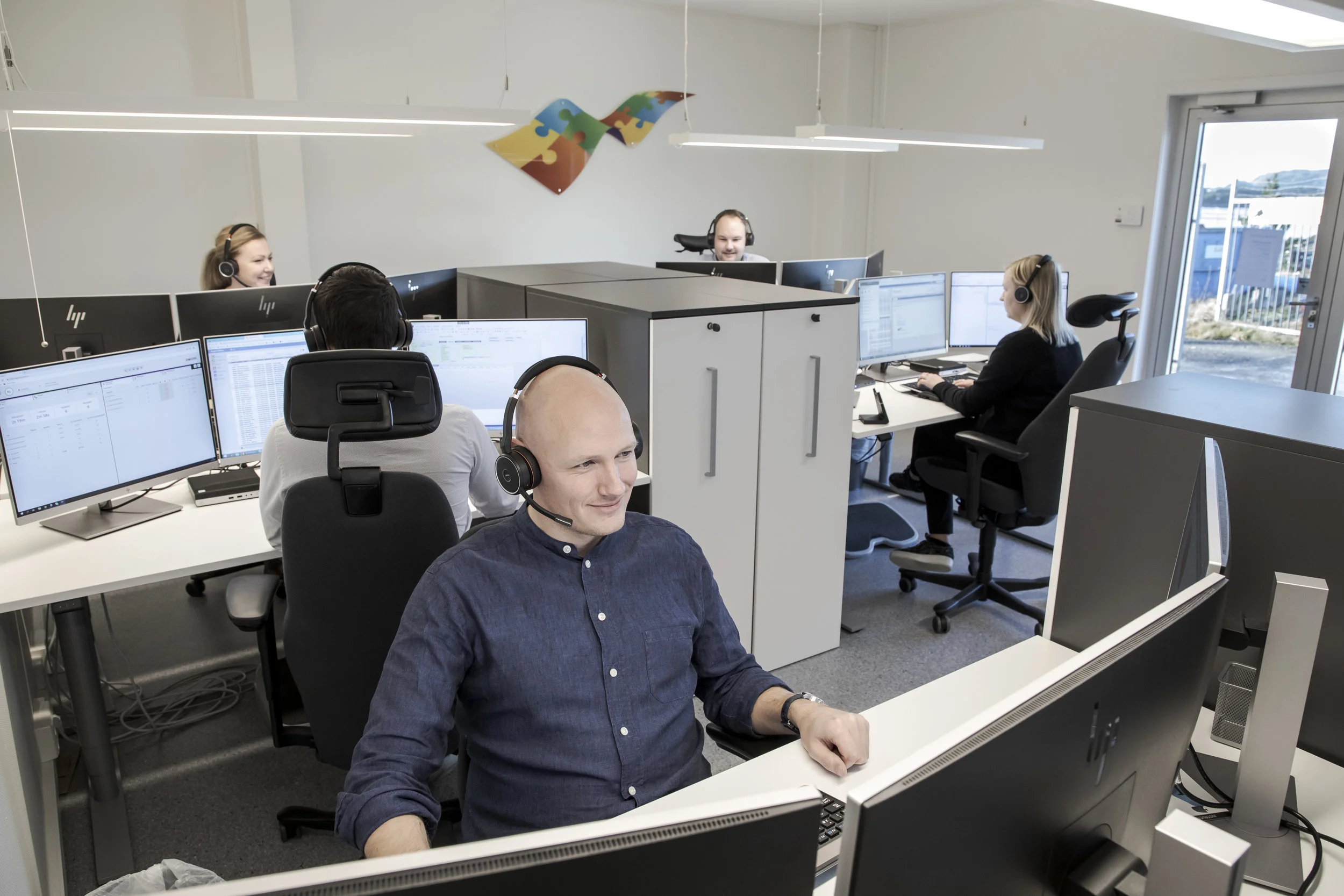 Nå er det lettere å nå oss