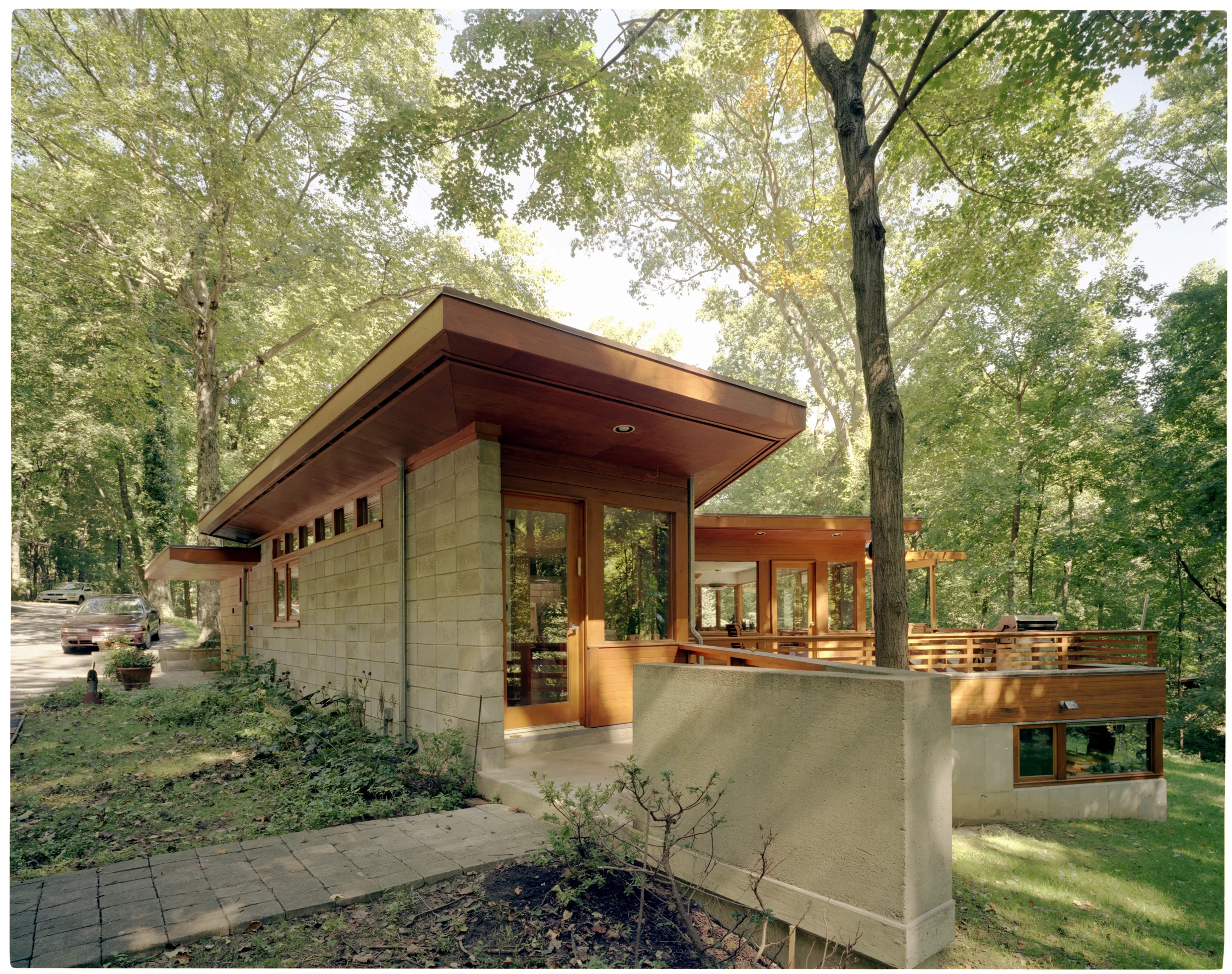M residence f10.jpg