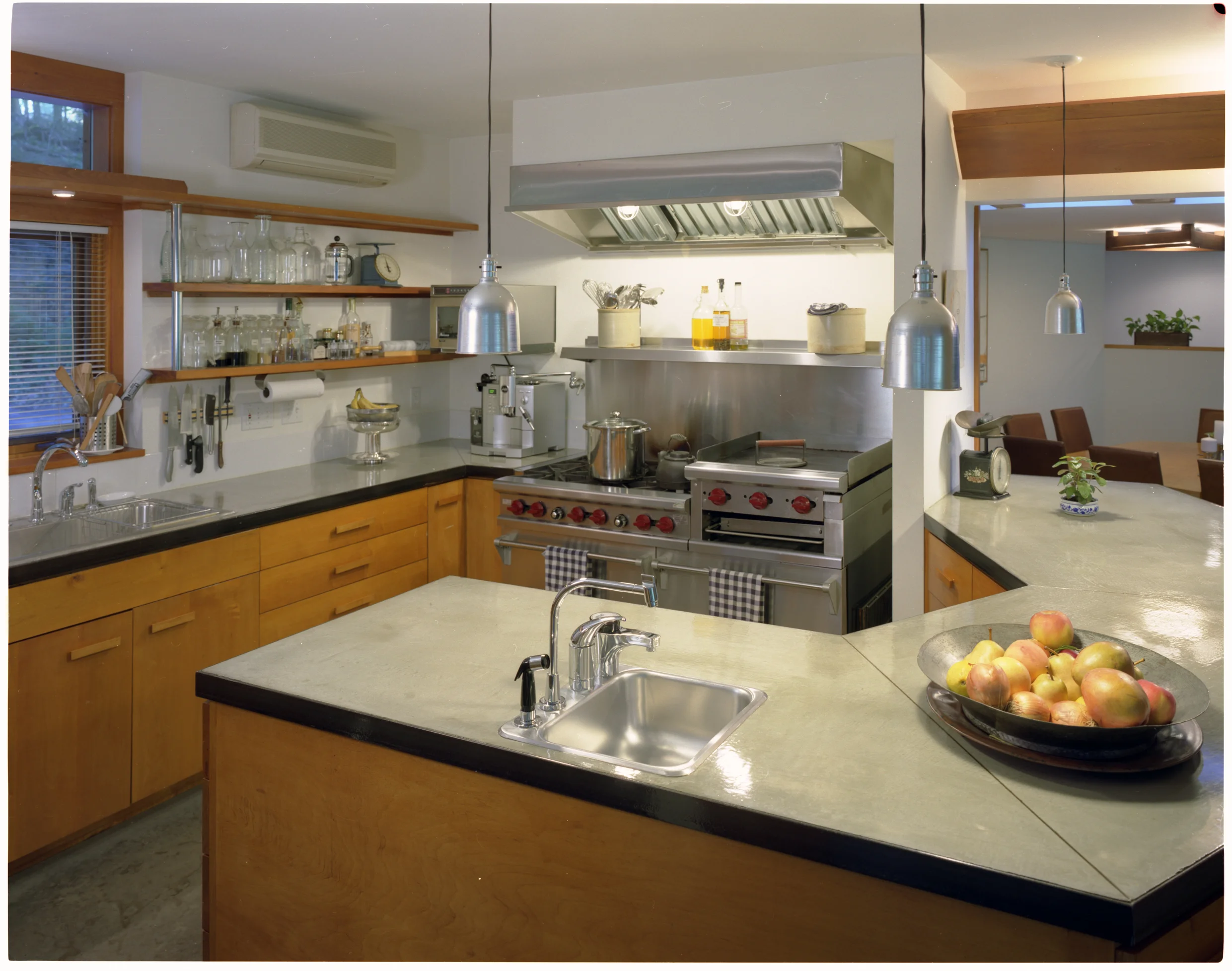 M residence f2.jpg