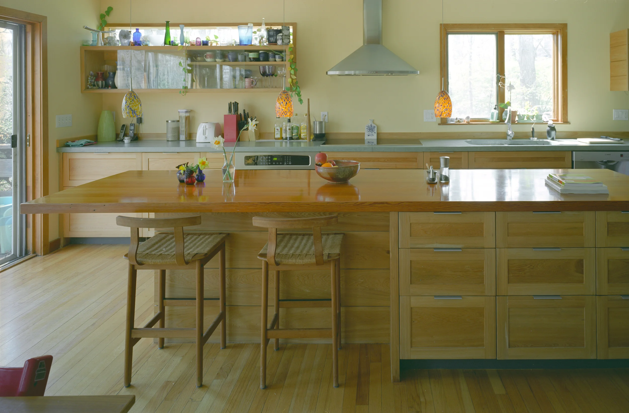 kitchen 4f.jpg