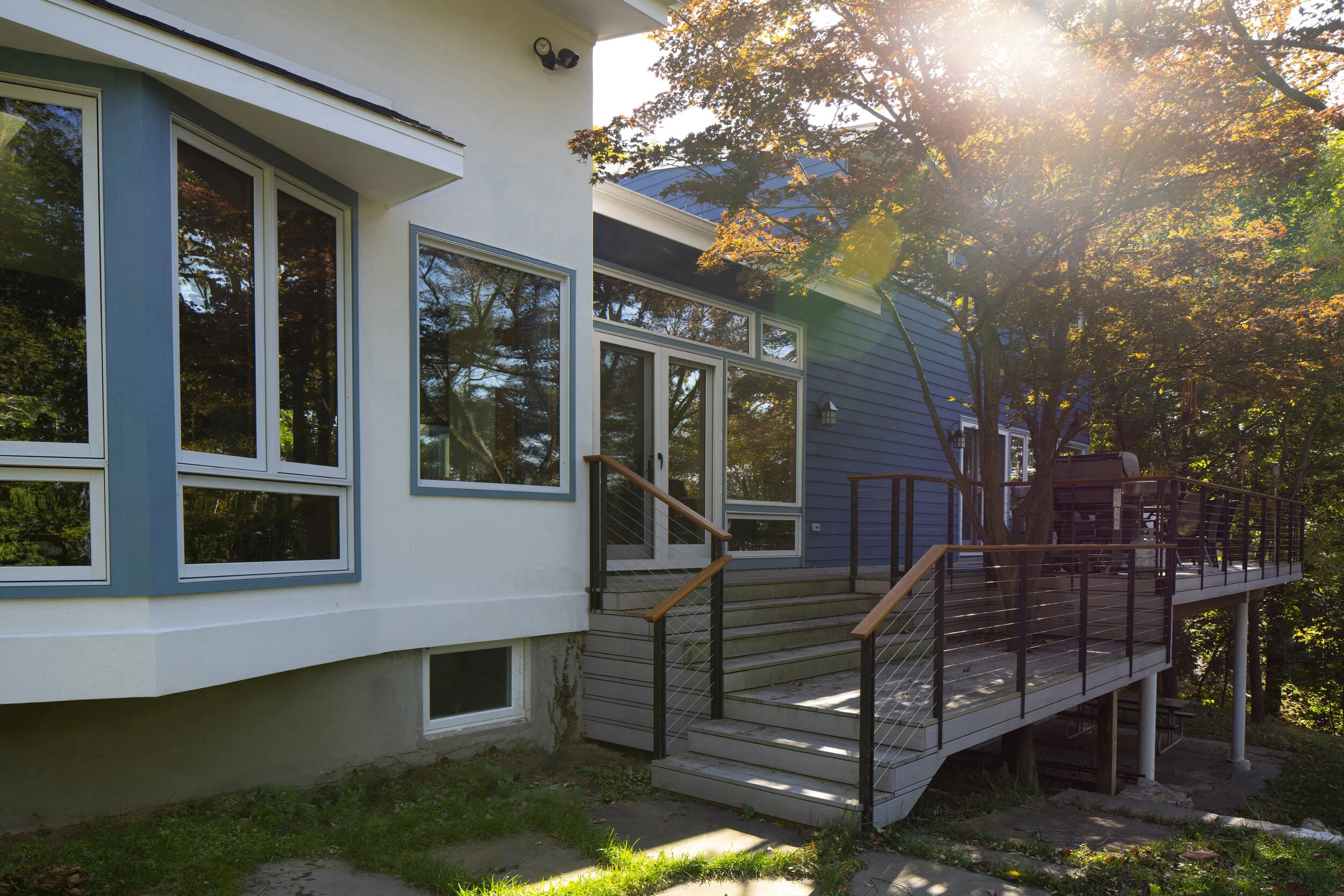 Exterior 1.jpg